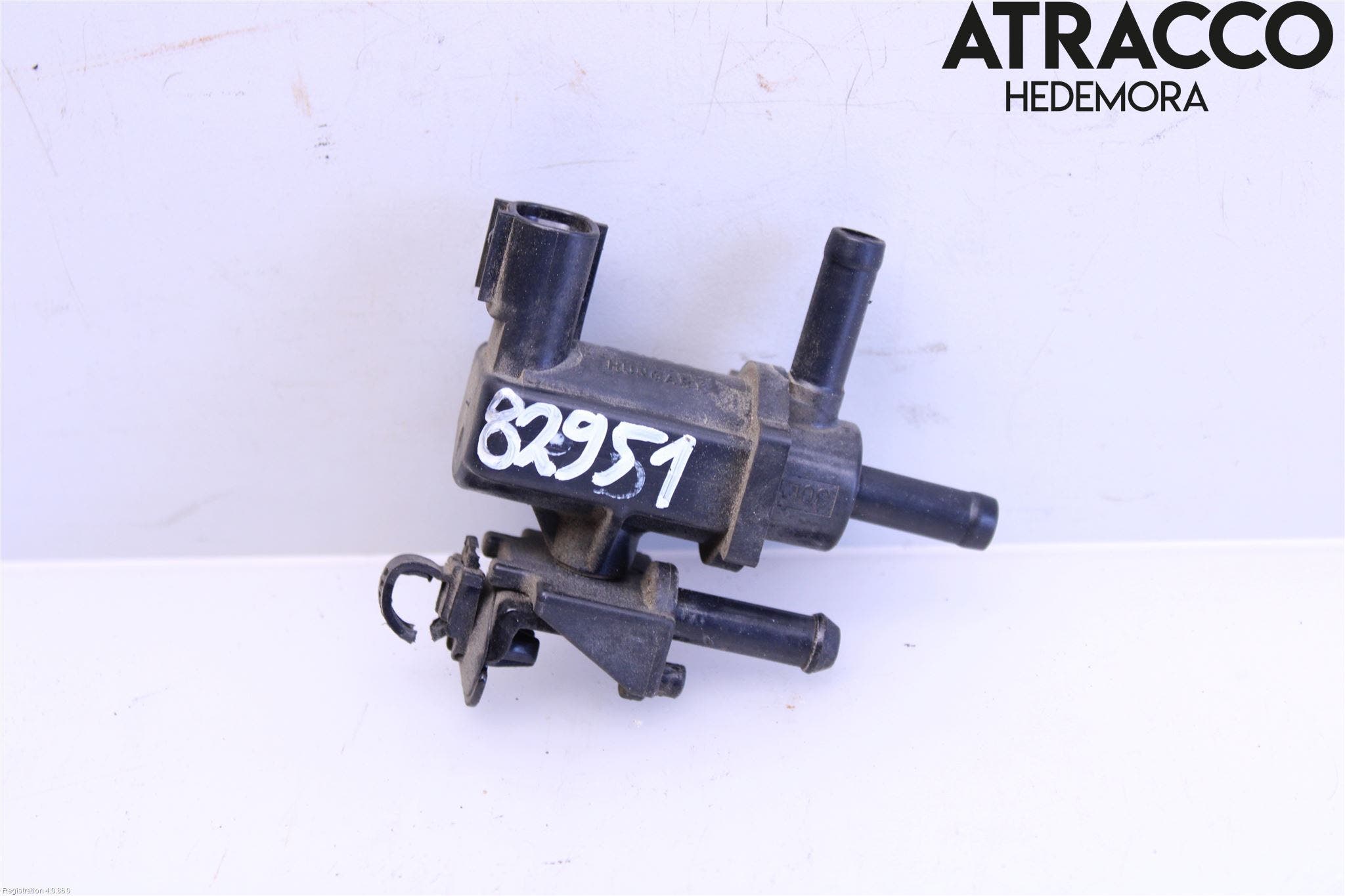 Toyota AVENSIS 03-06 Vakuumventil