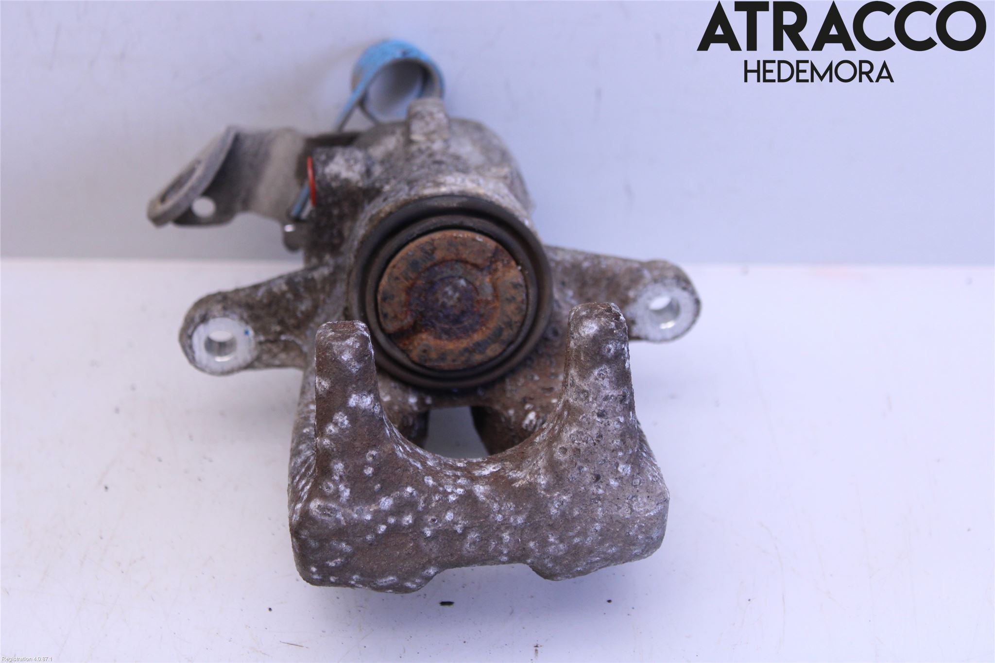 Fiat TIPO/CROSS 16- Bromsok Bak Höger