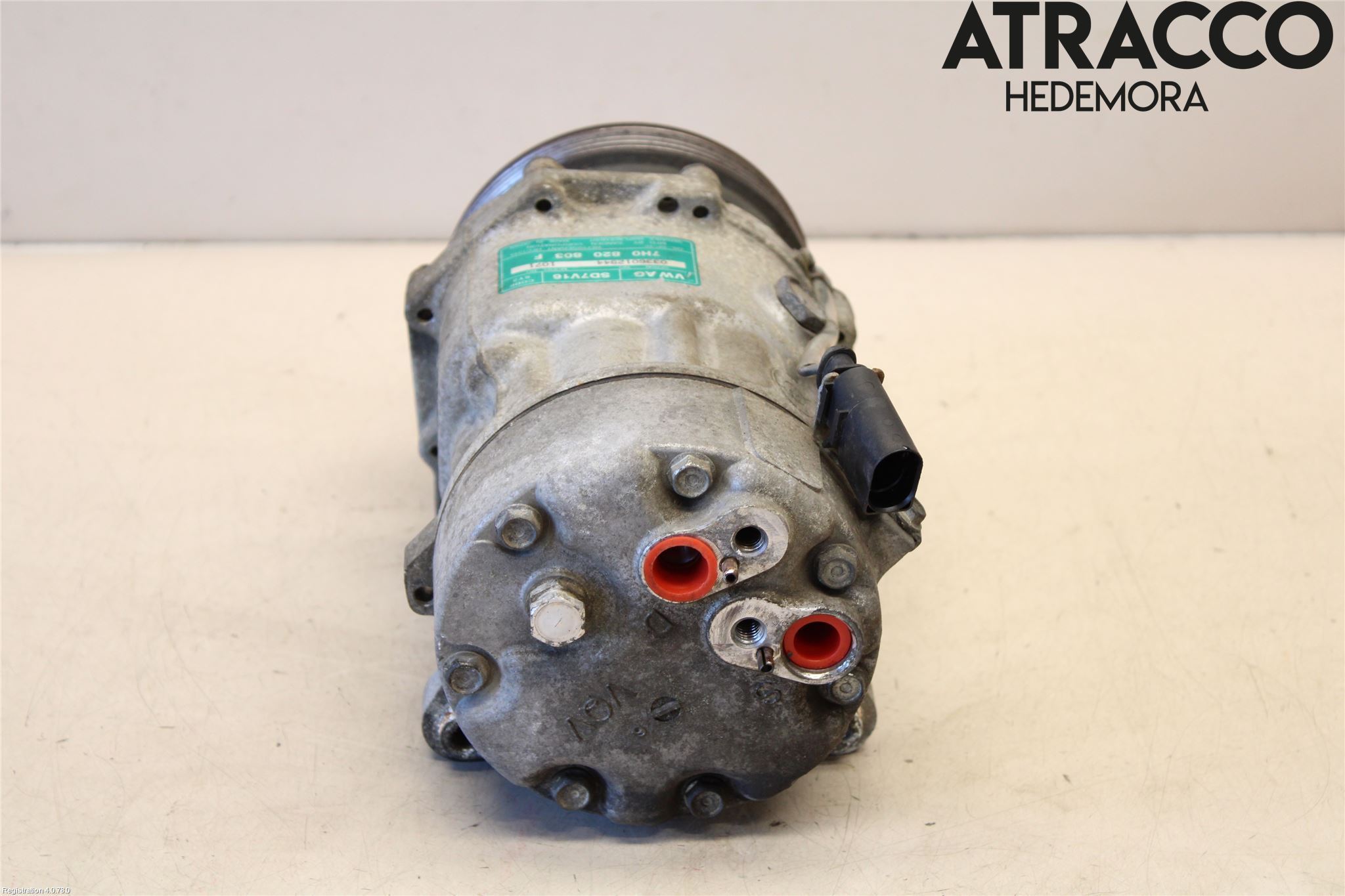 Volkswagen VW CADDY      04-10 Ac Kompressor