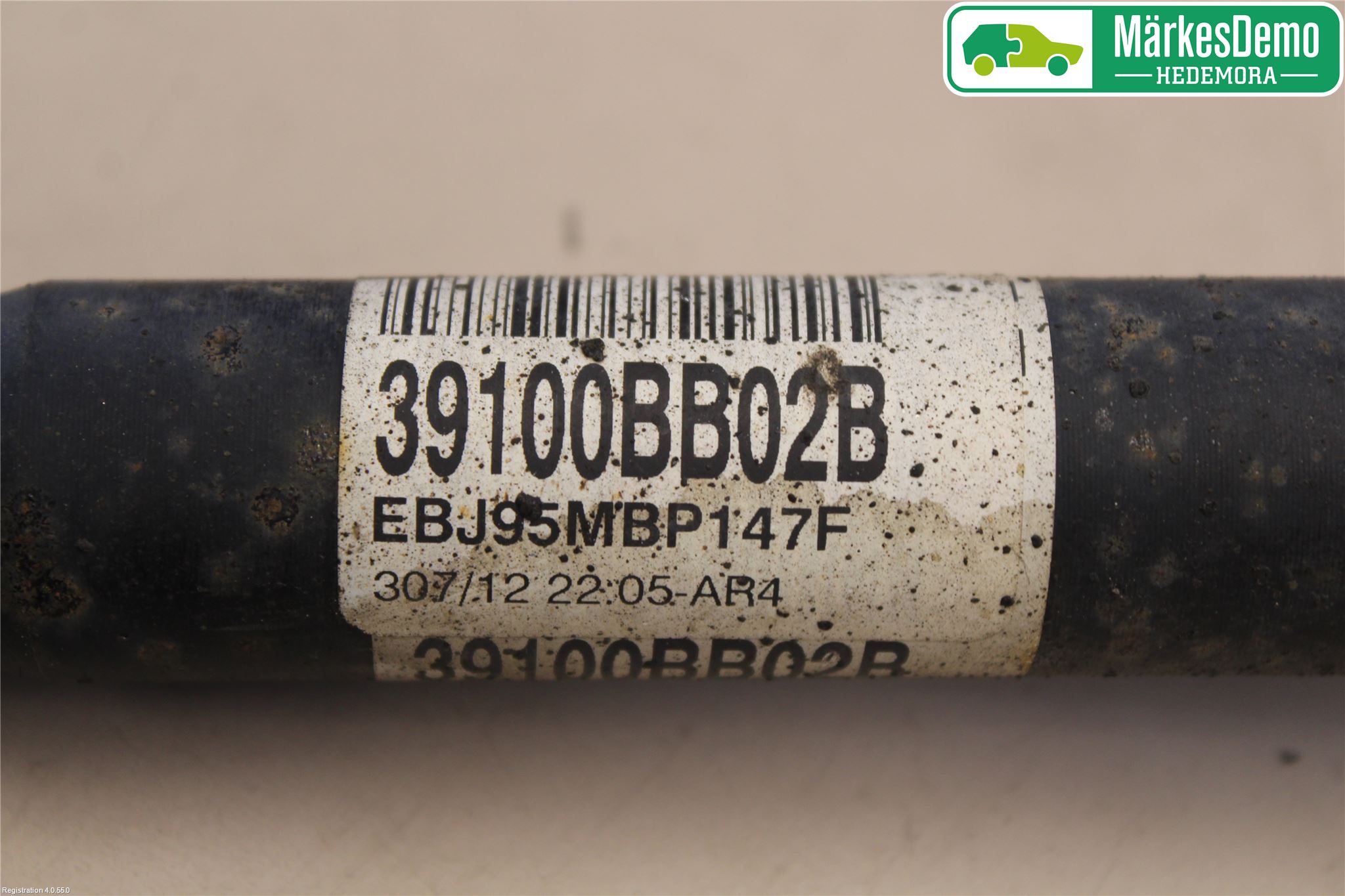 Nissan QASHQAI+2  10-14 Drivaxel Fram Höger