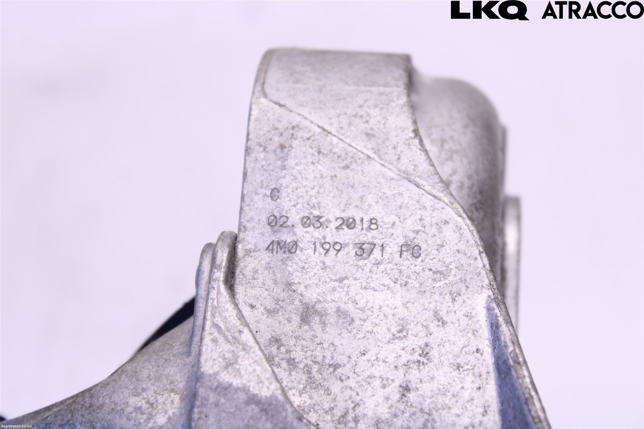 Audi A5 17- Motorfäste