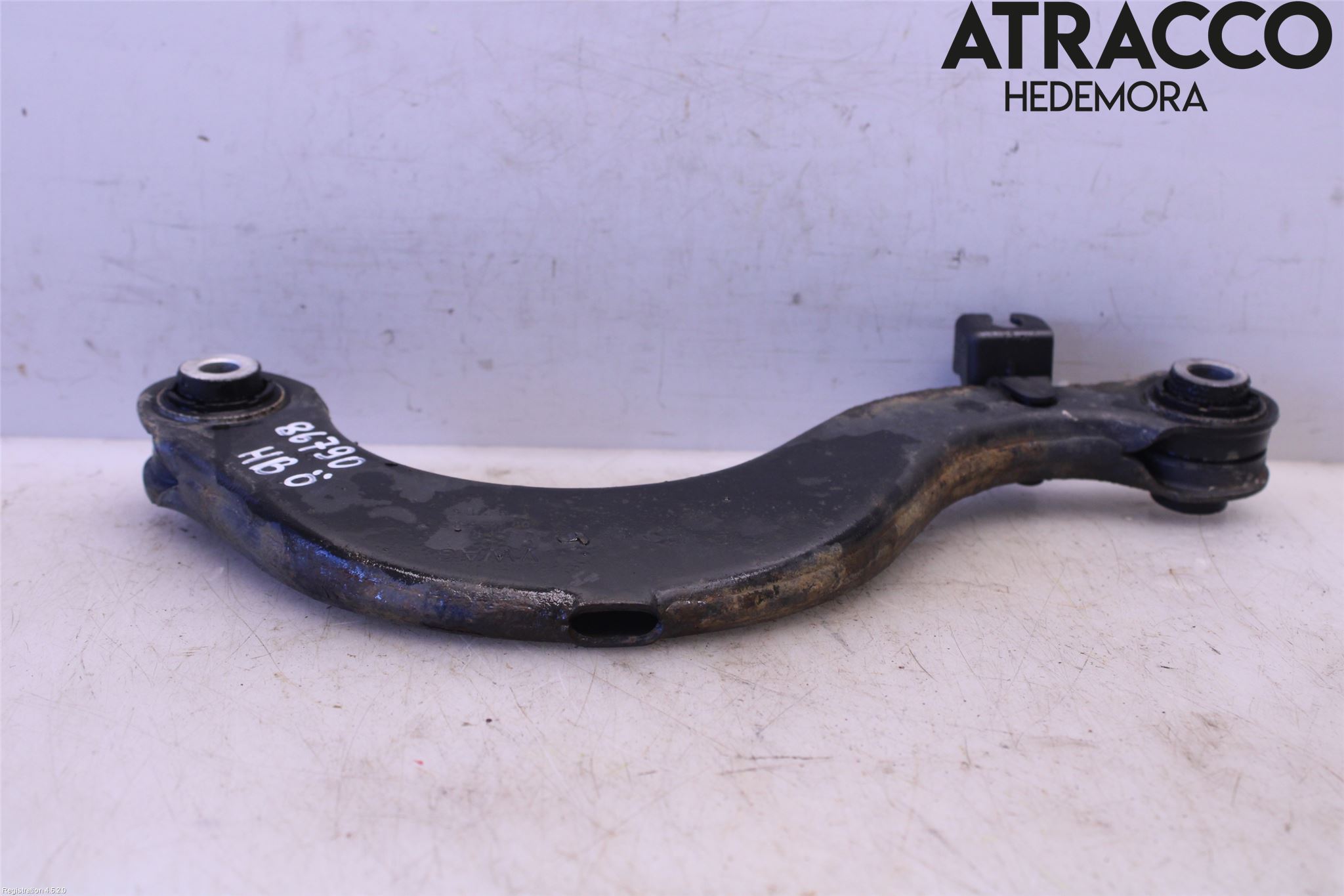 Volkswagen VW TIGUAN 07-16 Bärarm Bak Övre Höger