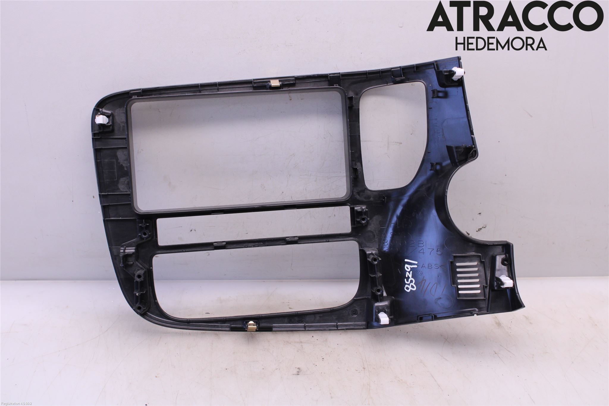 Mitsubishi OUTLANDER 13-21 Instrument-Radio Sarg