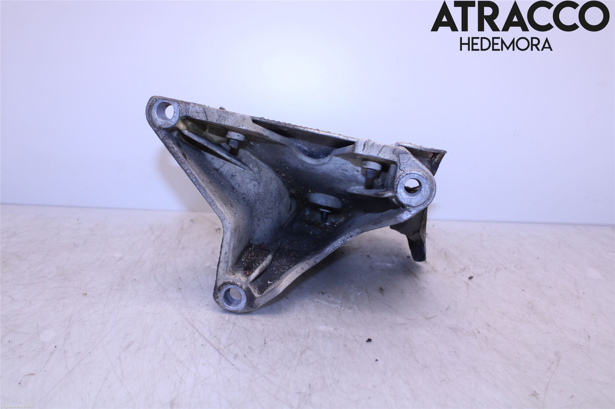 Audi A4/S4 01-05 Motorfäste