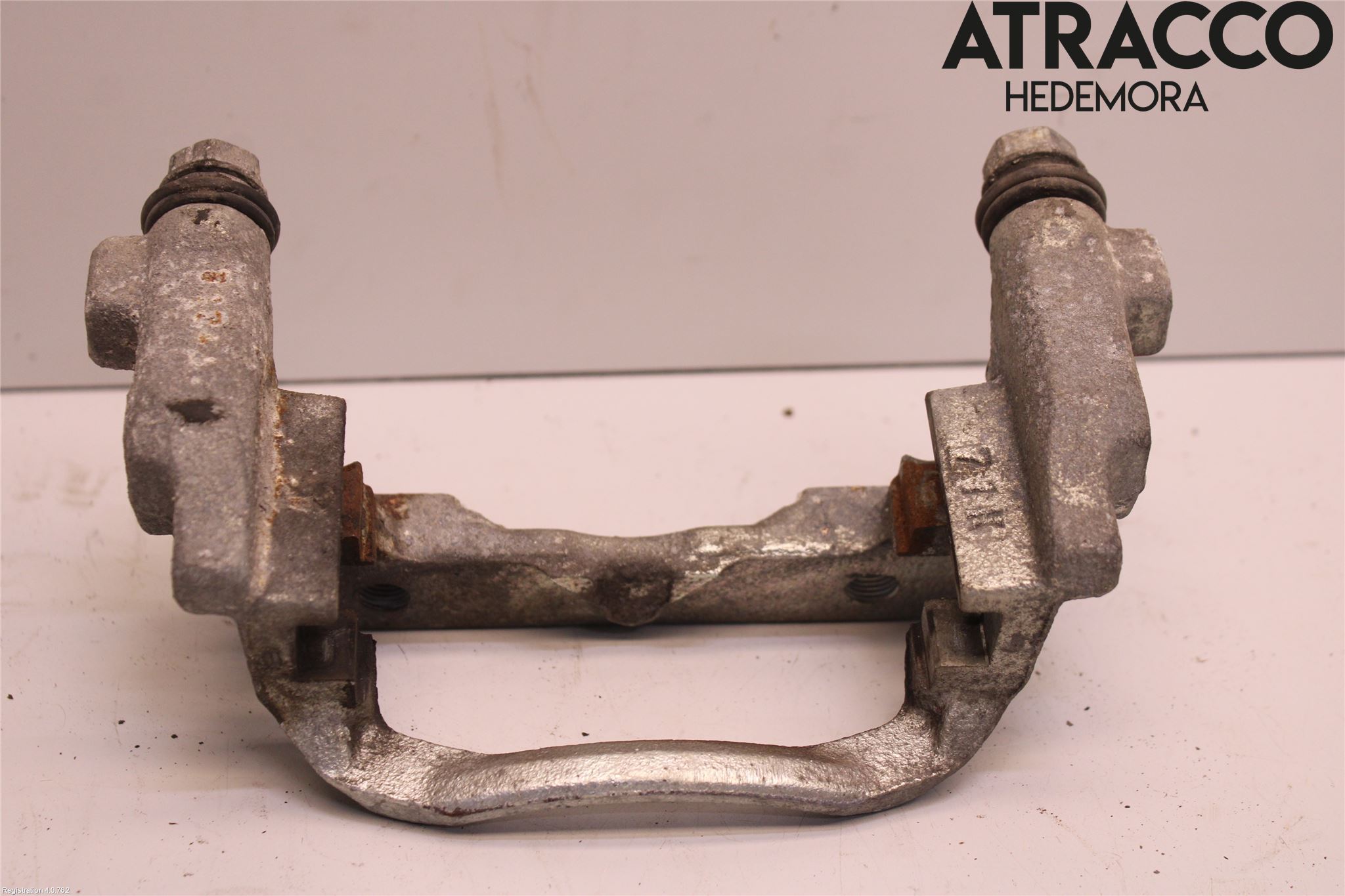 Lexus NX 300h 15-21 Bromsokshållare