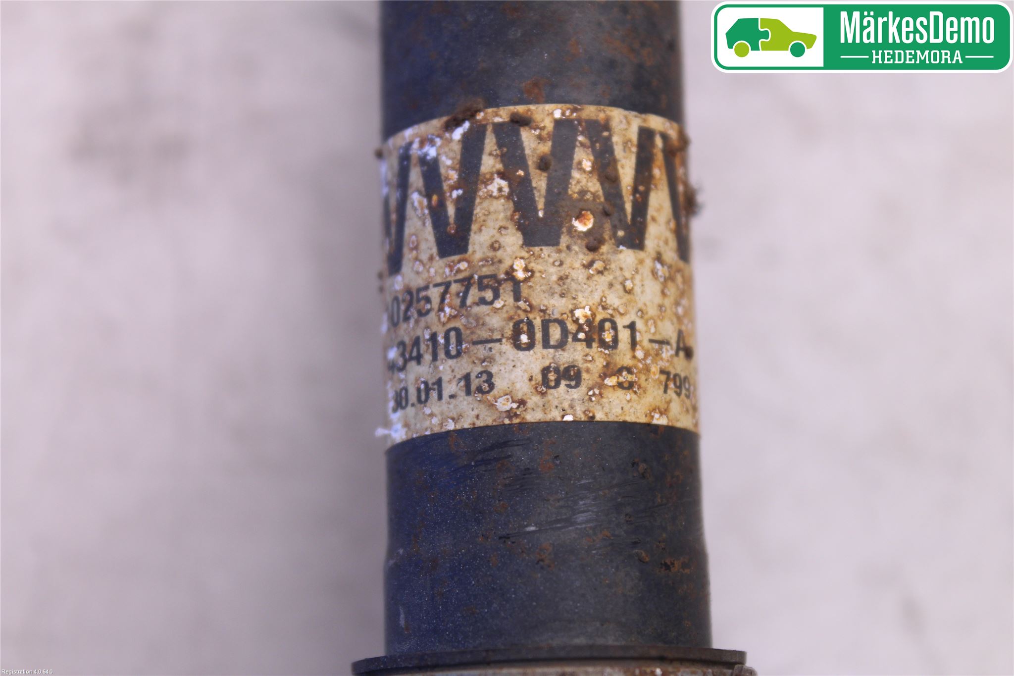 Toyota YARIS XP130 12-14 Drivaxel Fram Höger