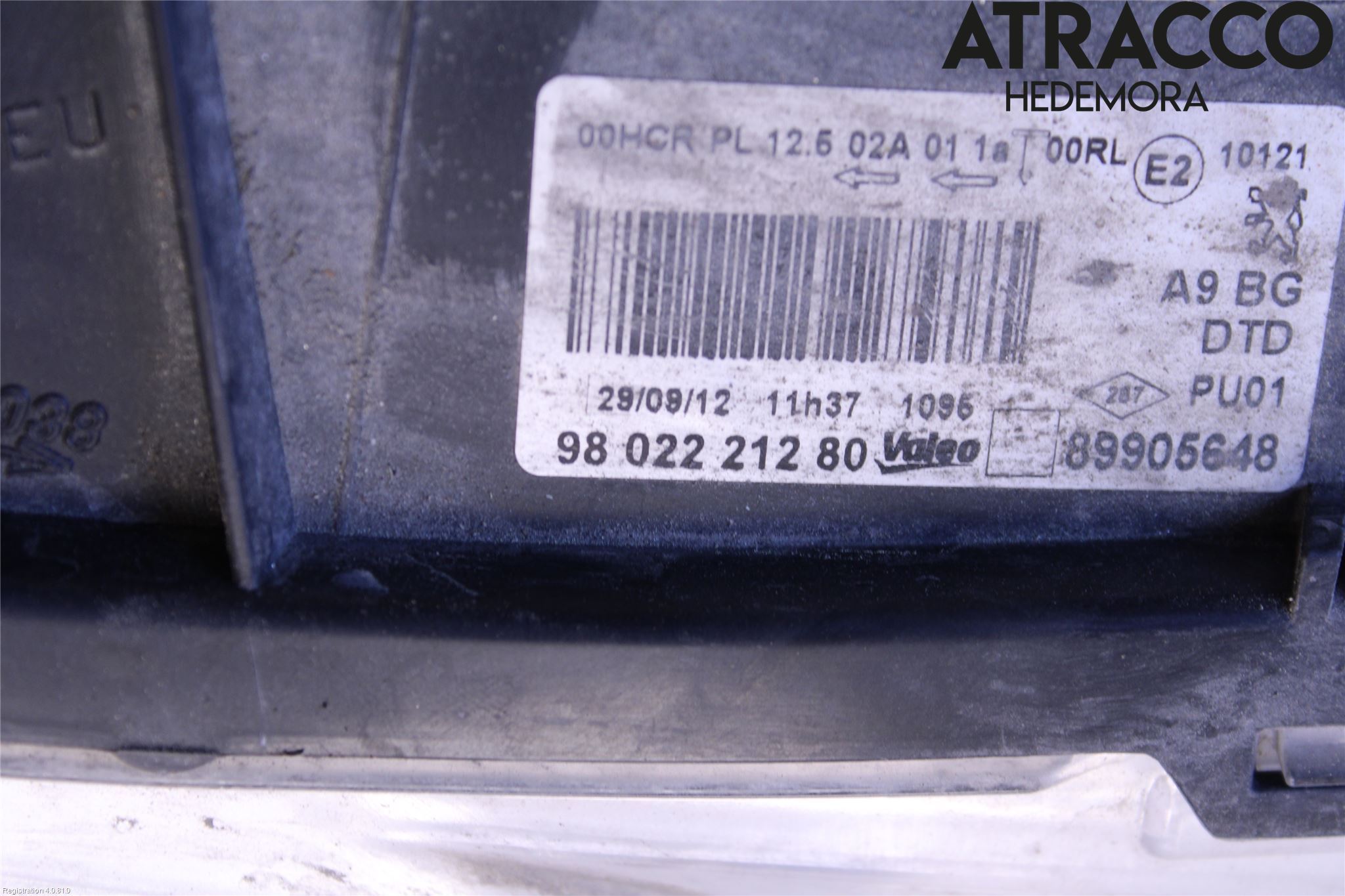 Peugeot 208 12-15 Strålkastare Höger