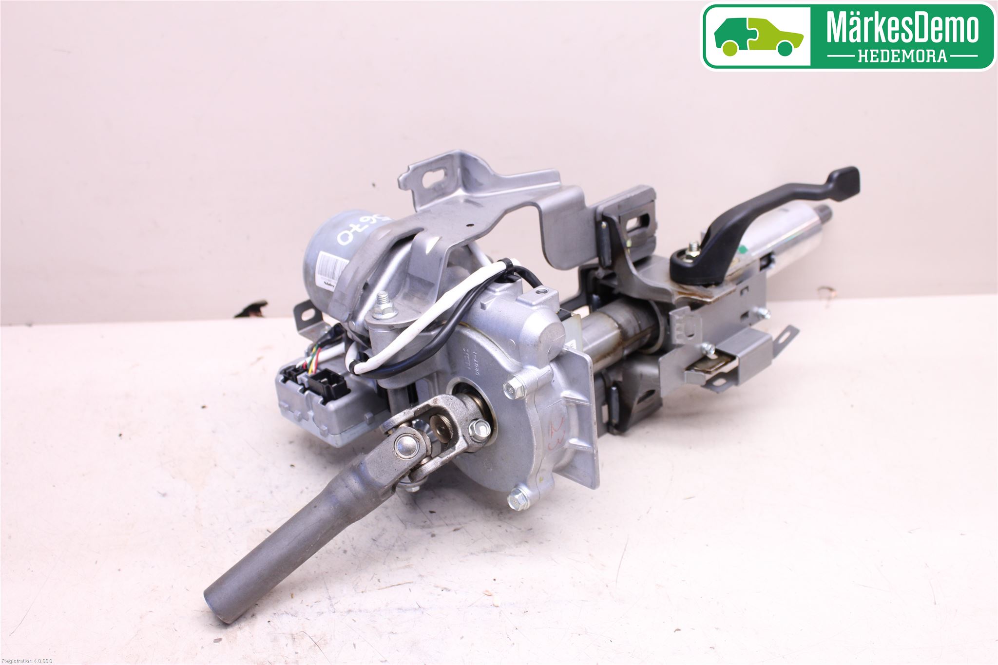 Nissan X-TRAIL 14-21 Rattaxelagg Med Inb Servo