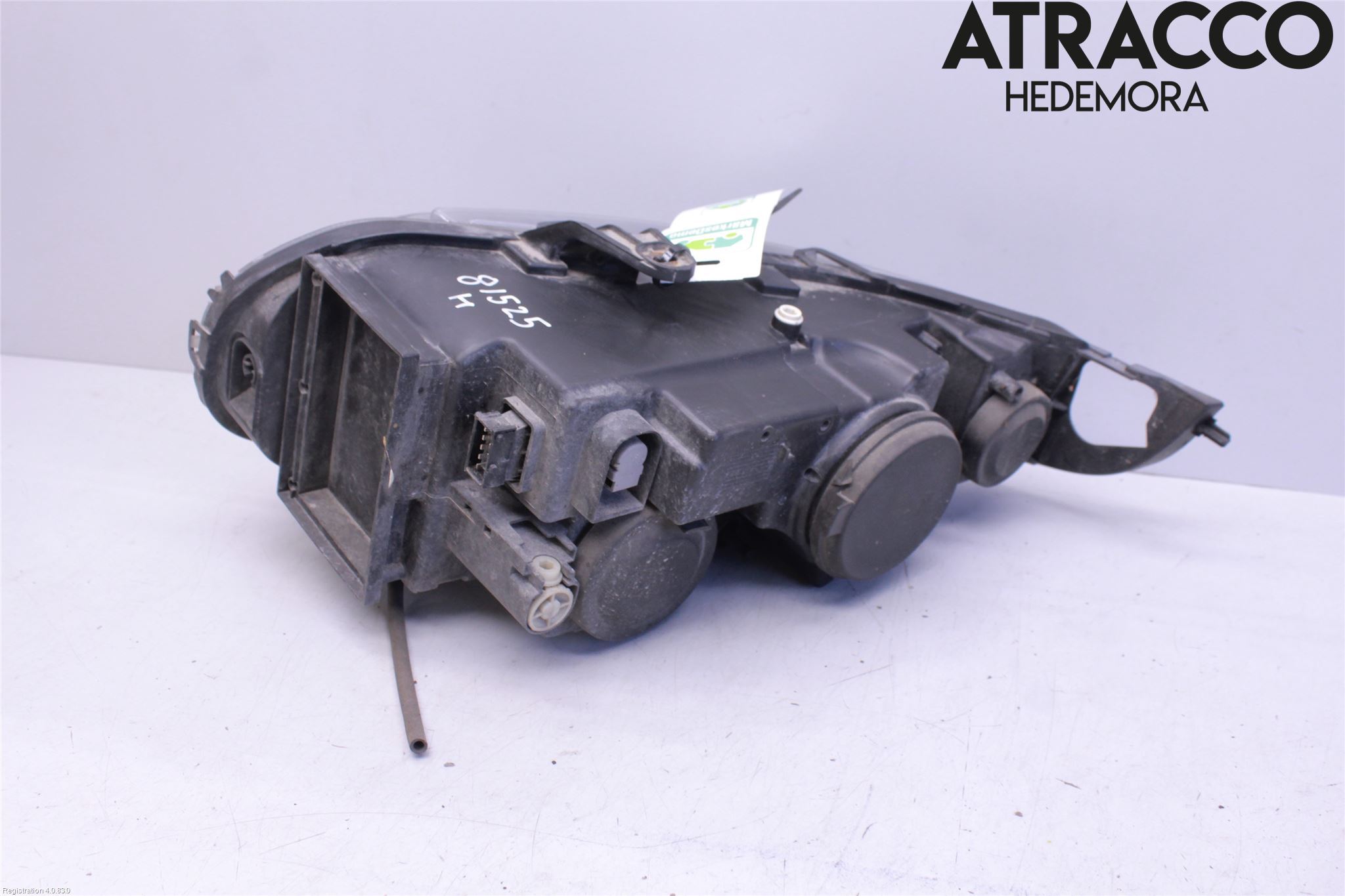 Saab 9-5     06-10 Strålkastare Höger