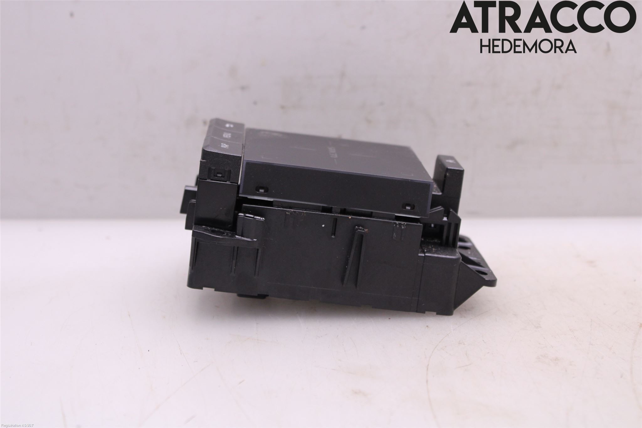 Lexus NX 300h 15-21 Strömställare Multifunktion