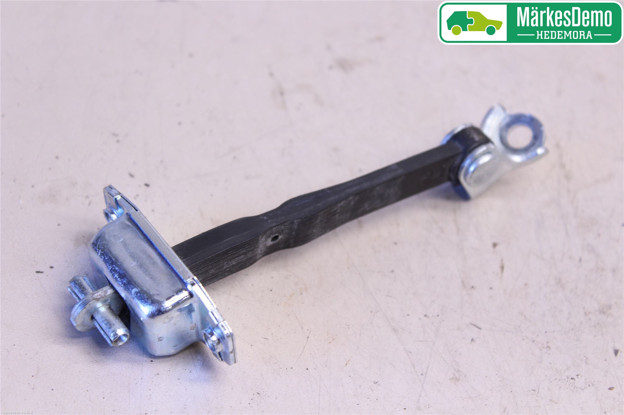 Suzuki SX4 S-CROSS 14-21 Dörrstopp