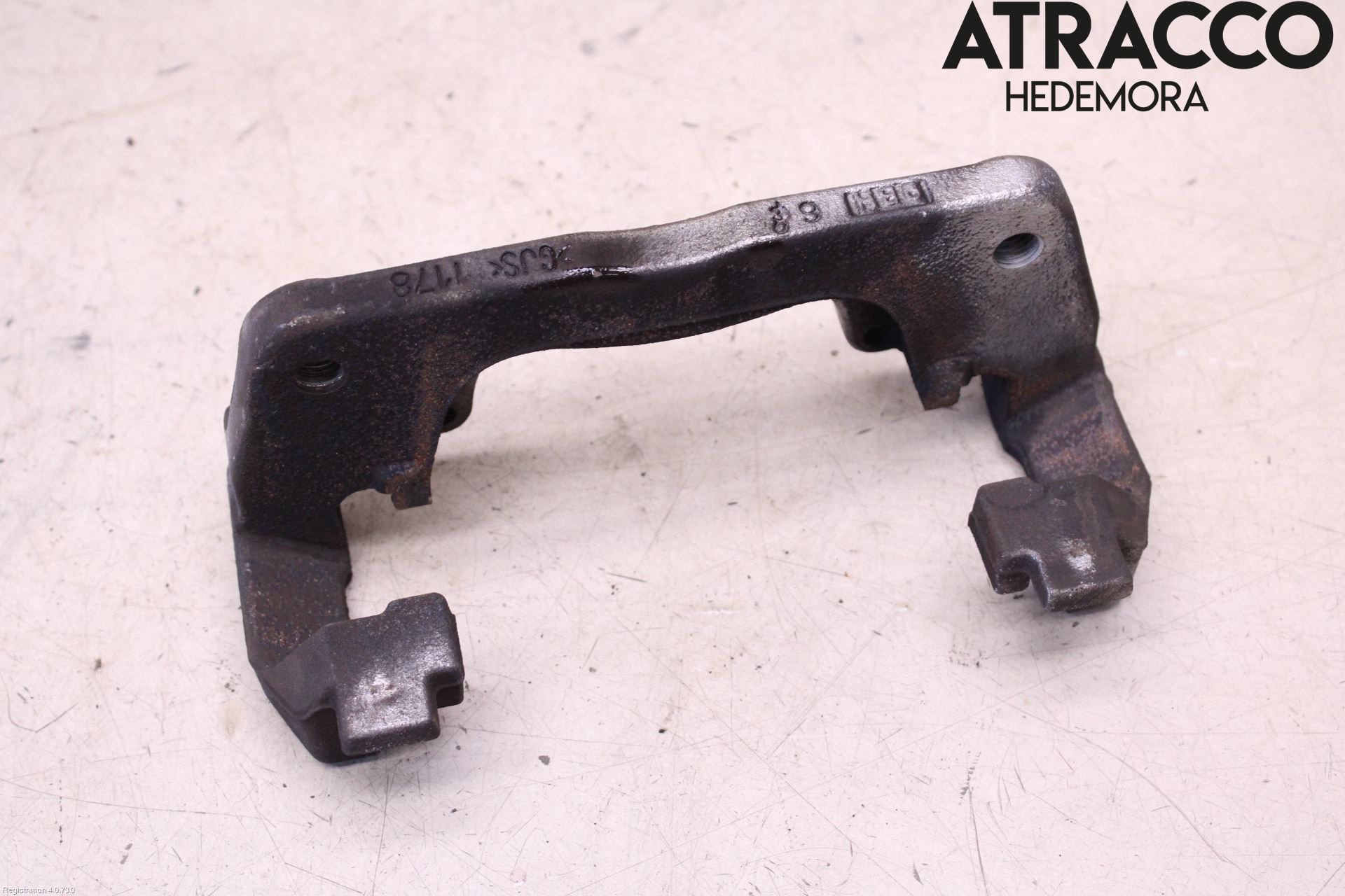 Peugeot 5008 17-24 Bromsokshållare