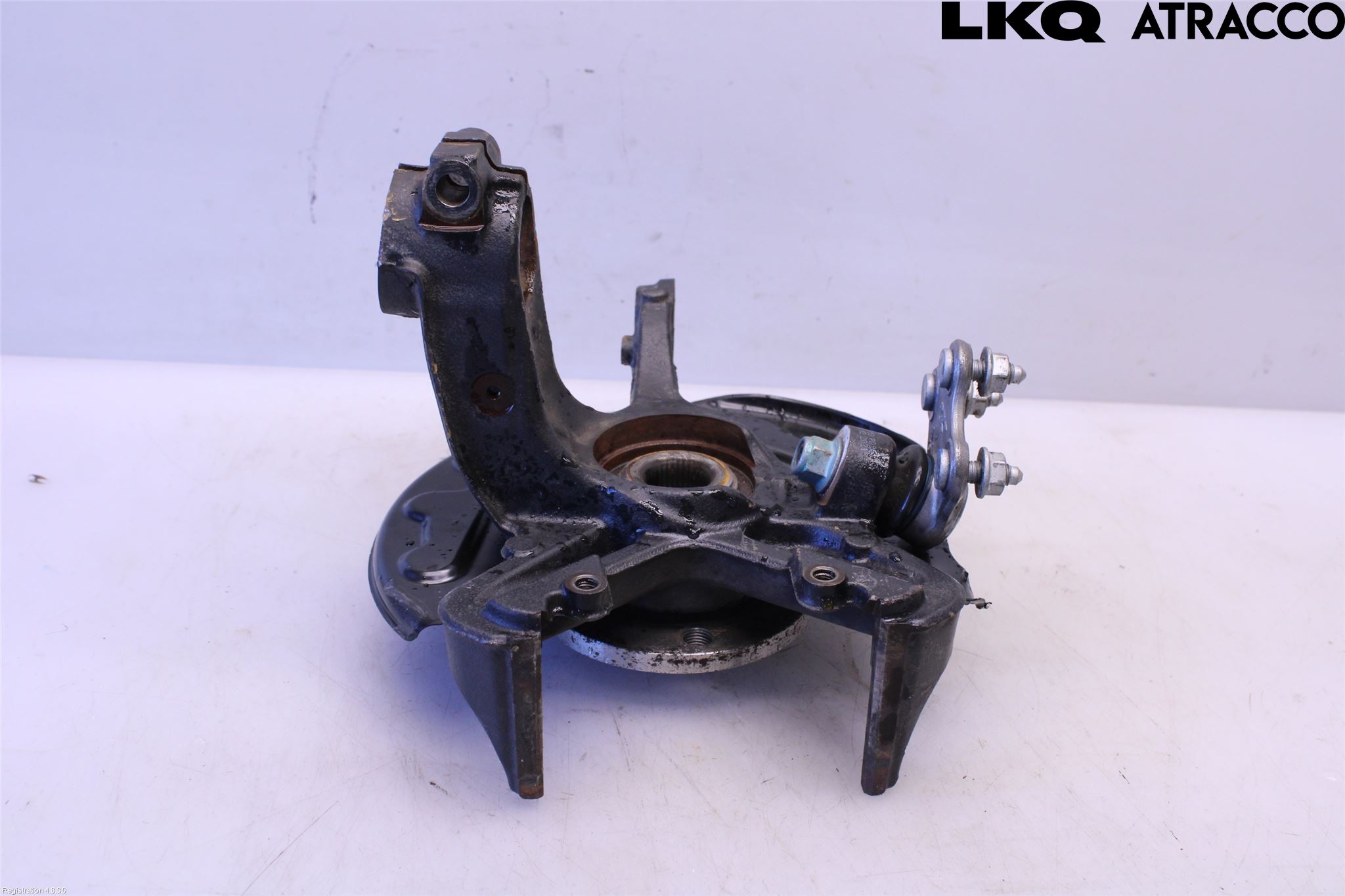 Skoda FABIA 15-21 Styrspindel Lagerhus Hö