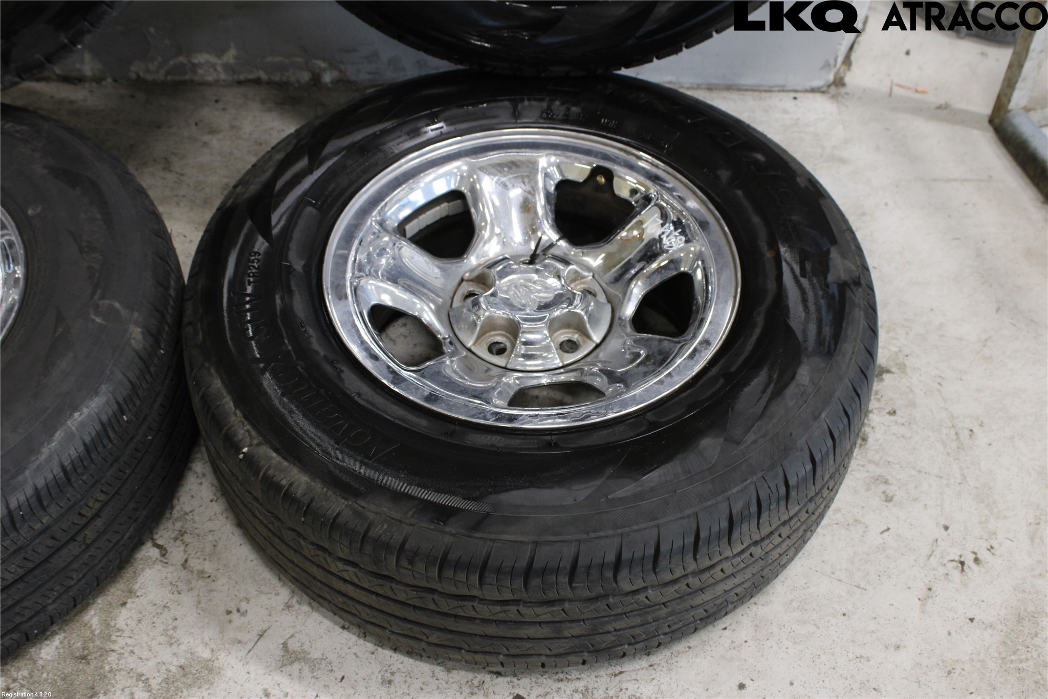 Dodge PICK UP RAM 81- Sommardäck Plåtfälg 4St