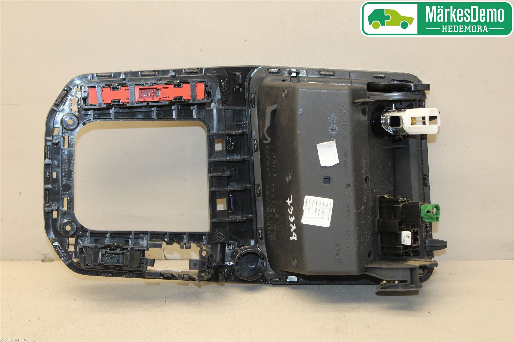 Volkswagen VW GOLF SPORTSVAN 15-20 Instrumentbräda Förvaringsfack