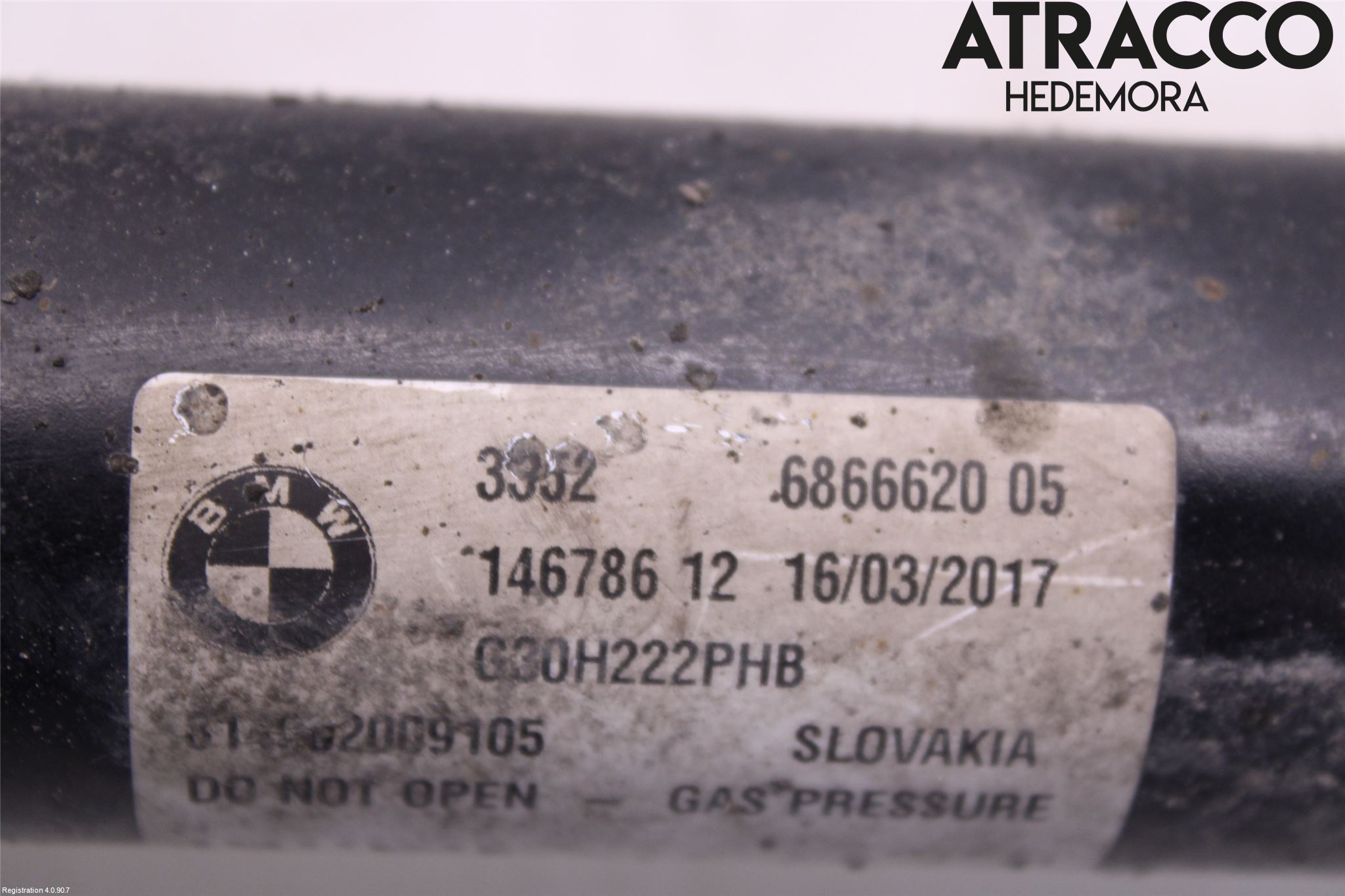 BMW 5 G30/G31/F90 17-23 Fjäderben Bak Vänster
