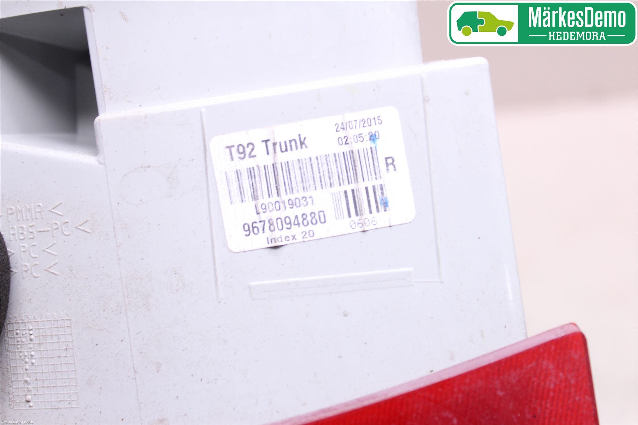 Peugeot 308 14-21 Bakljus Lucka Hö