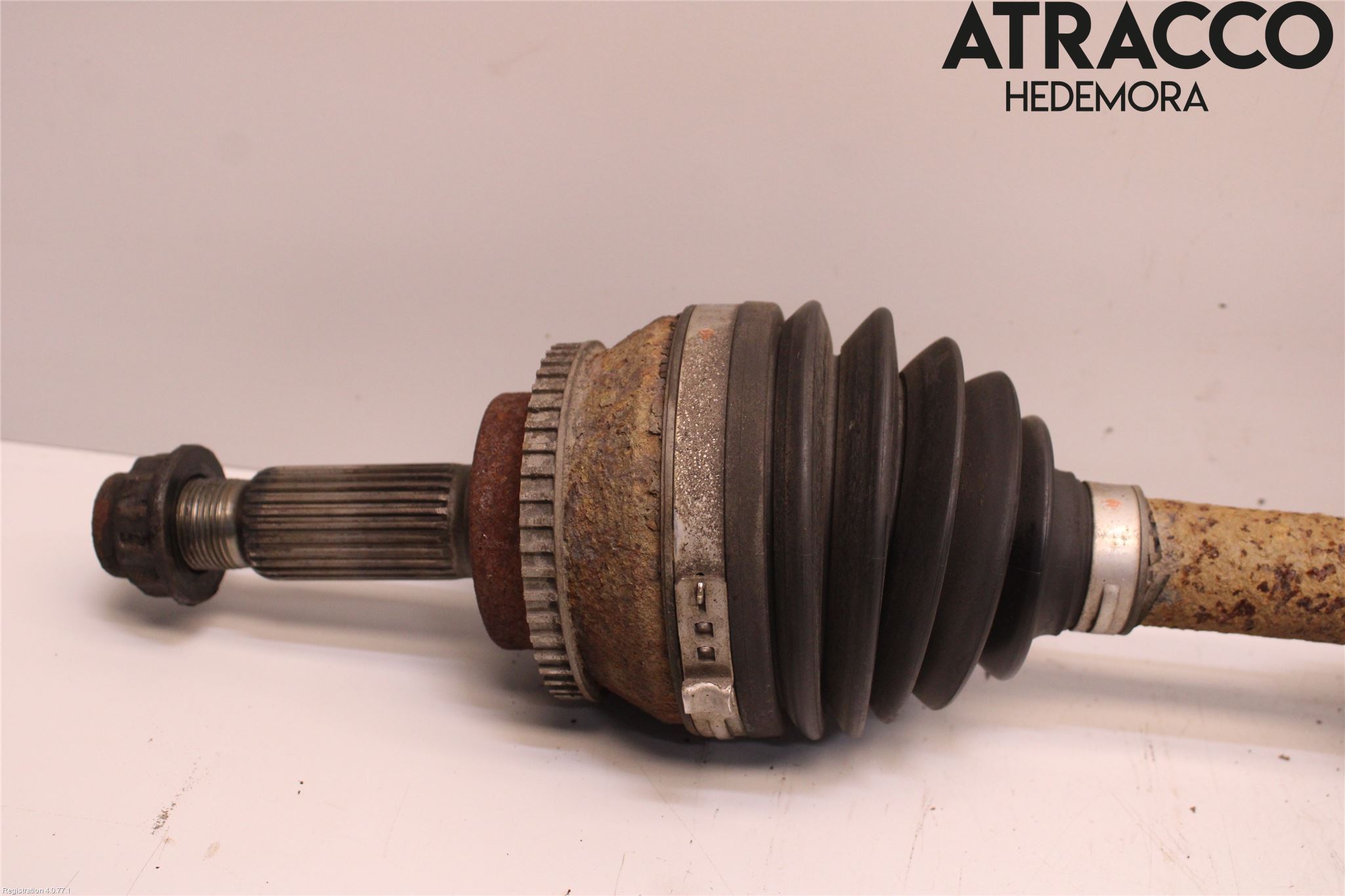 Toyota AVENSIS 07-08 Drivaxel Fram Höger