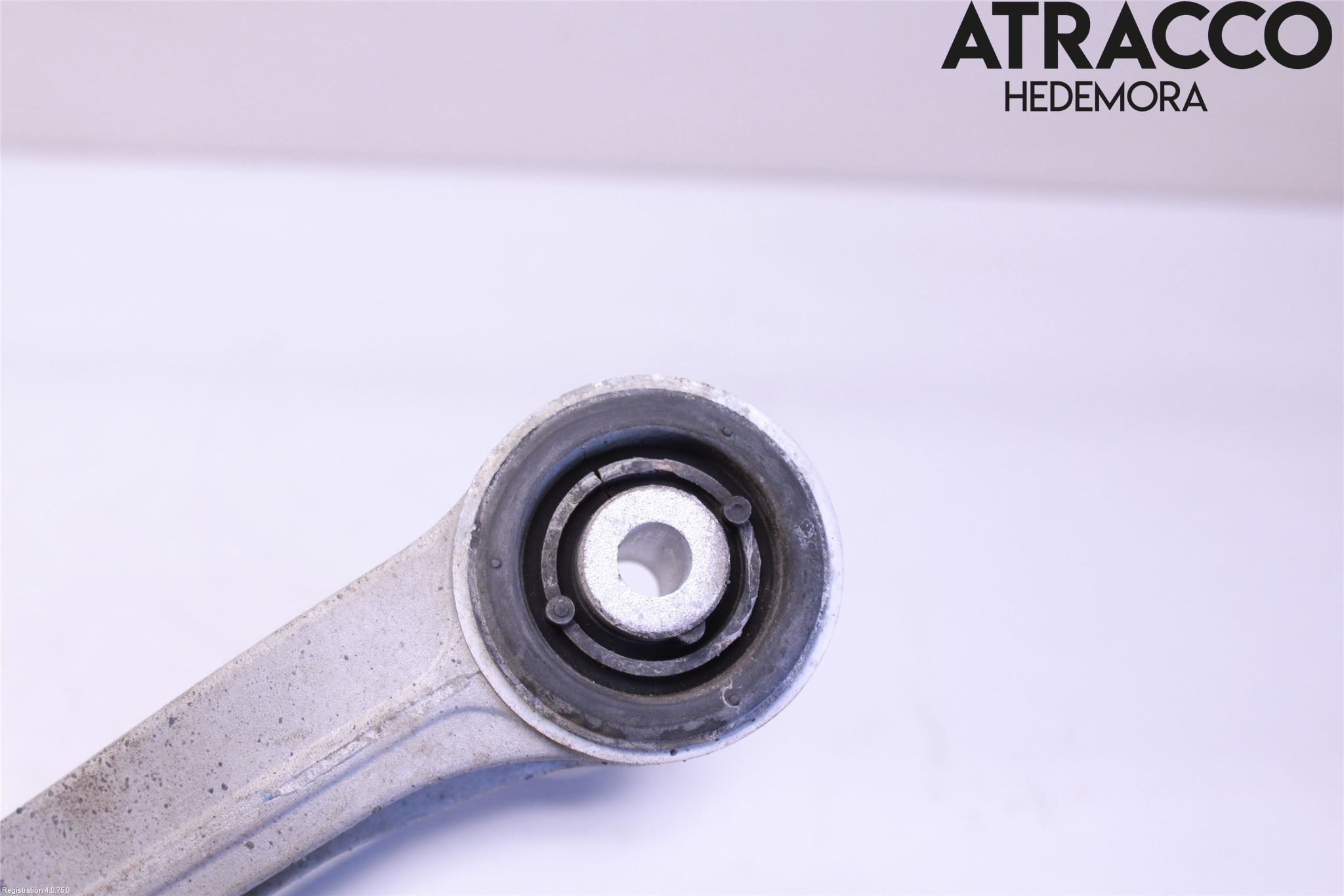 Porsche CAYENNE 03- Bärarm Fram Övre Hö