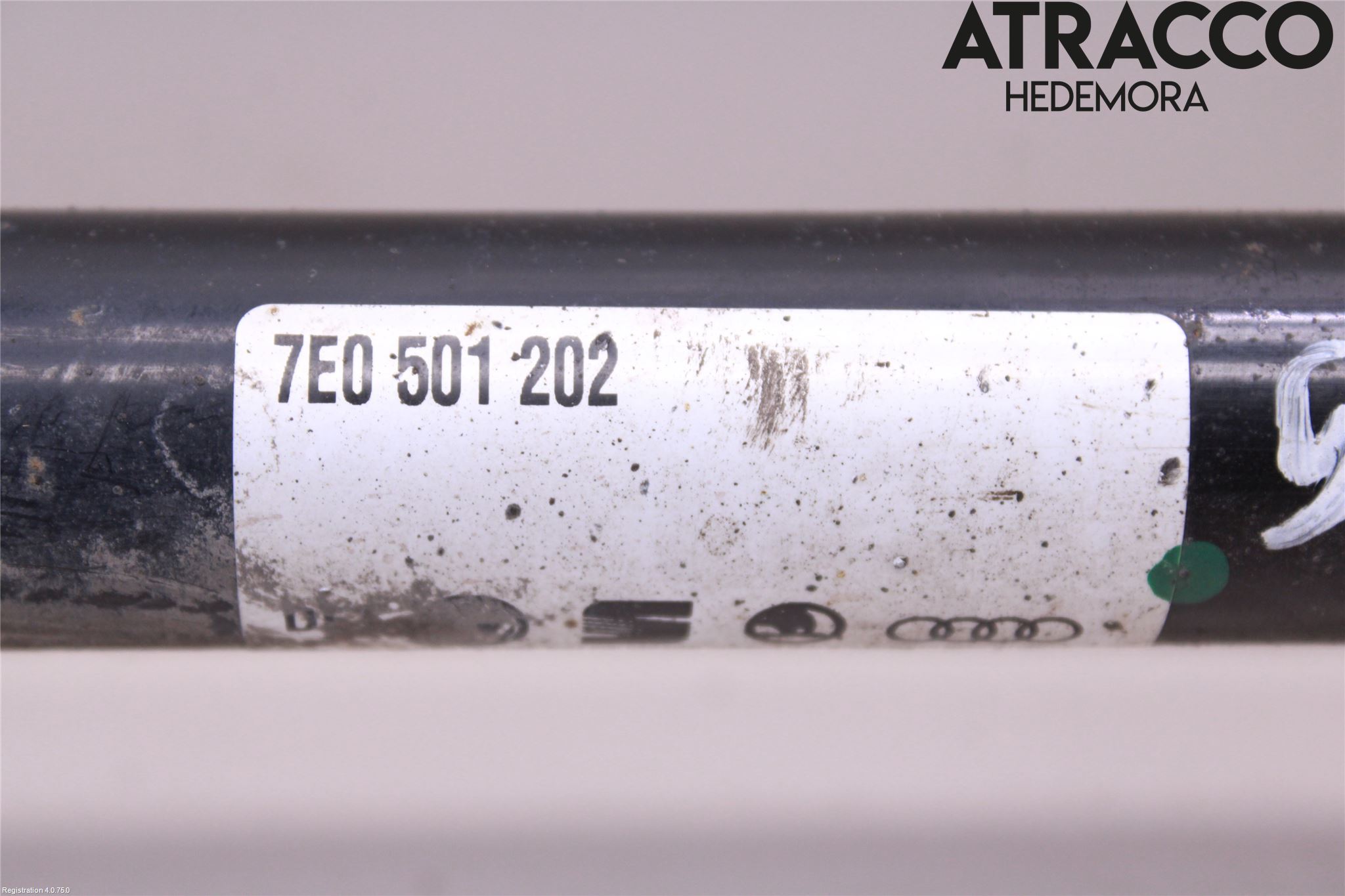 Volkswagen VW TRANSP/CARAVELLE (T5) 04-15 Drivaxel Bak Höger