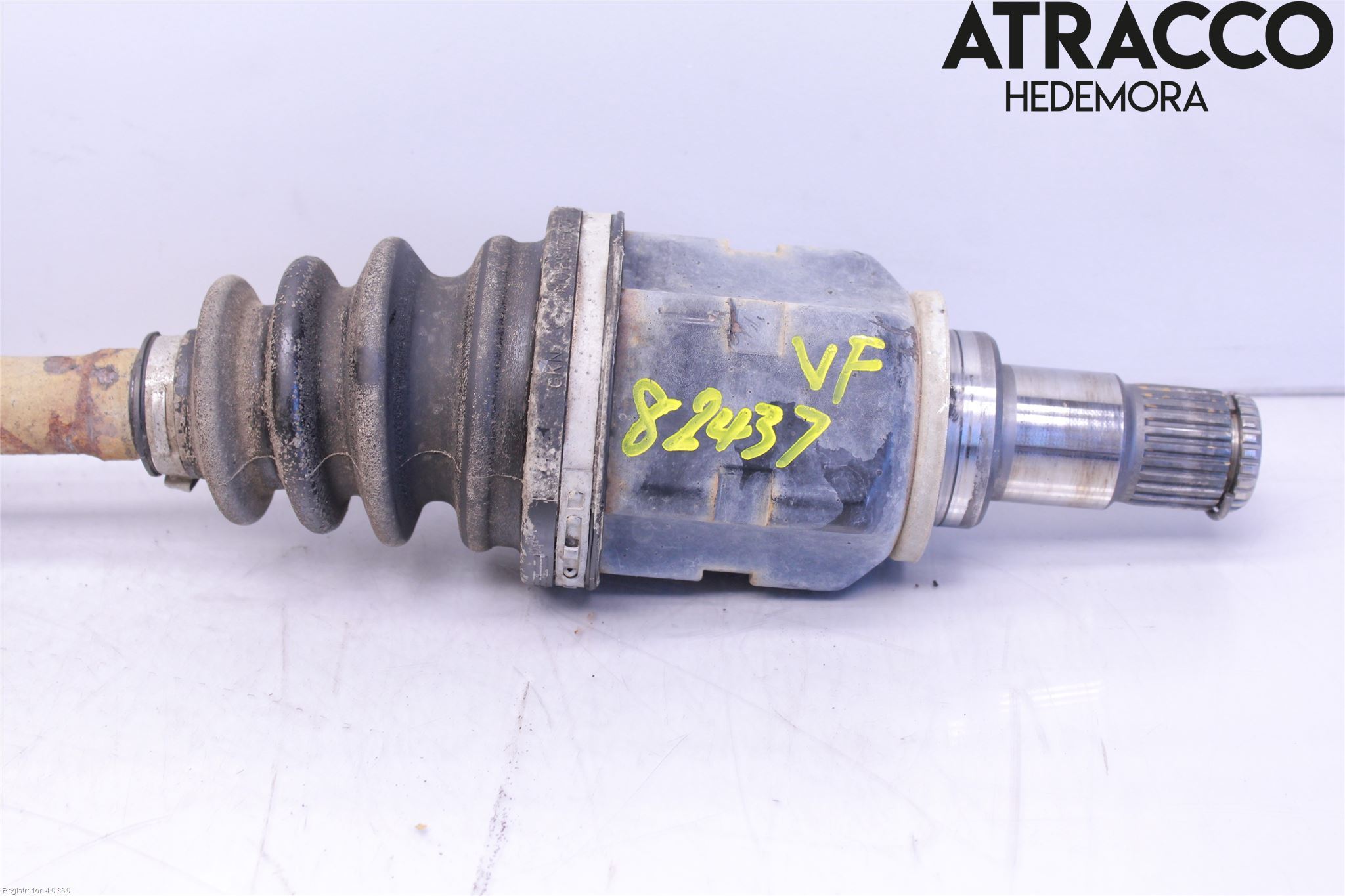 Toyota AVENSIS 09-15 Drivaxel Fram Vänster