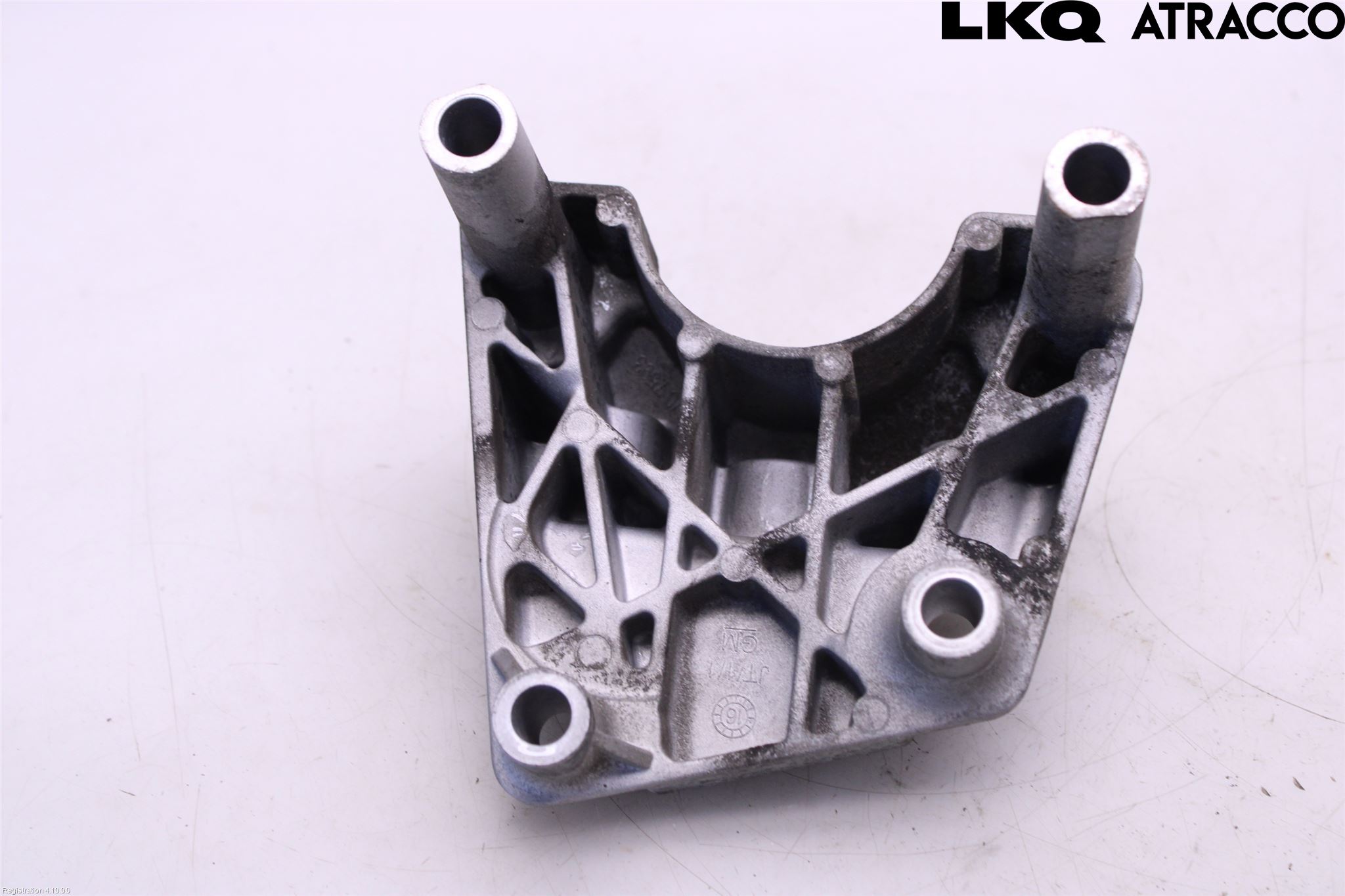 Opel INSIGNIA 17- Motorfäste