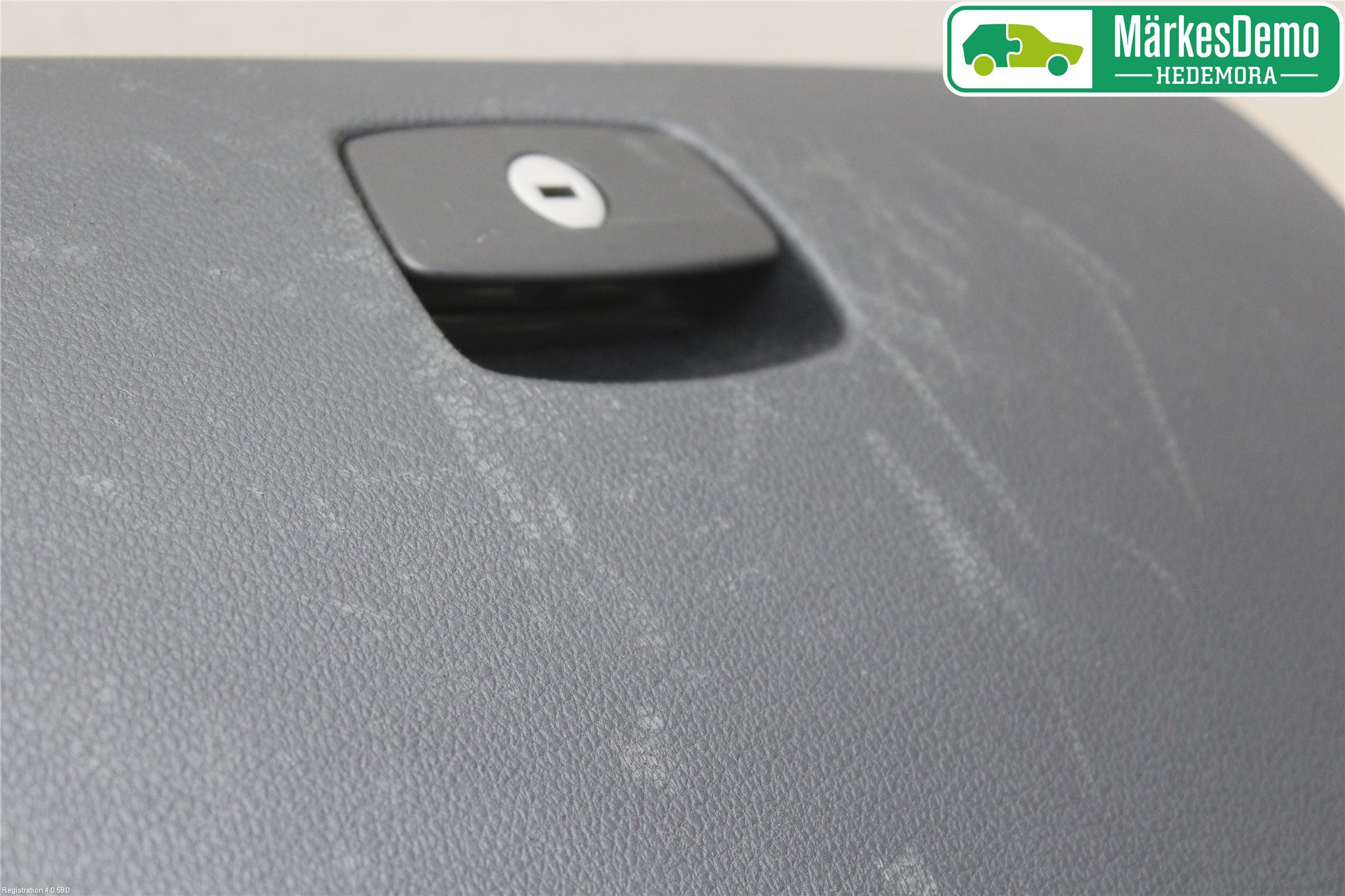 Volkswagen VW AMAROK 2H 10-22 Handskfack