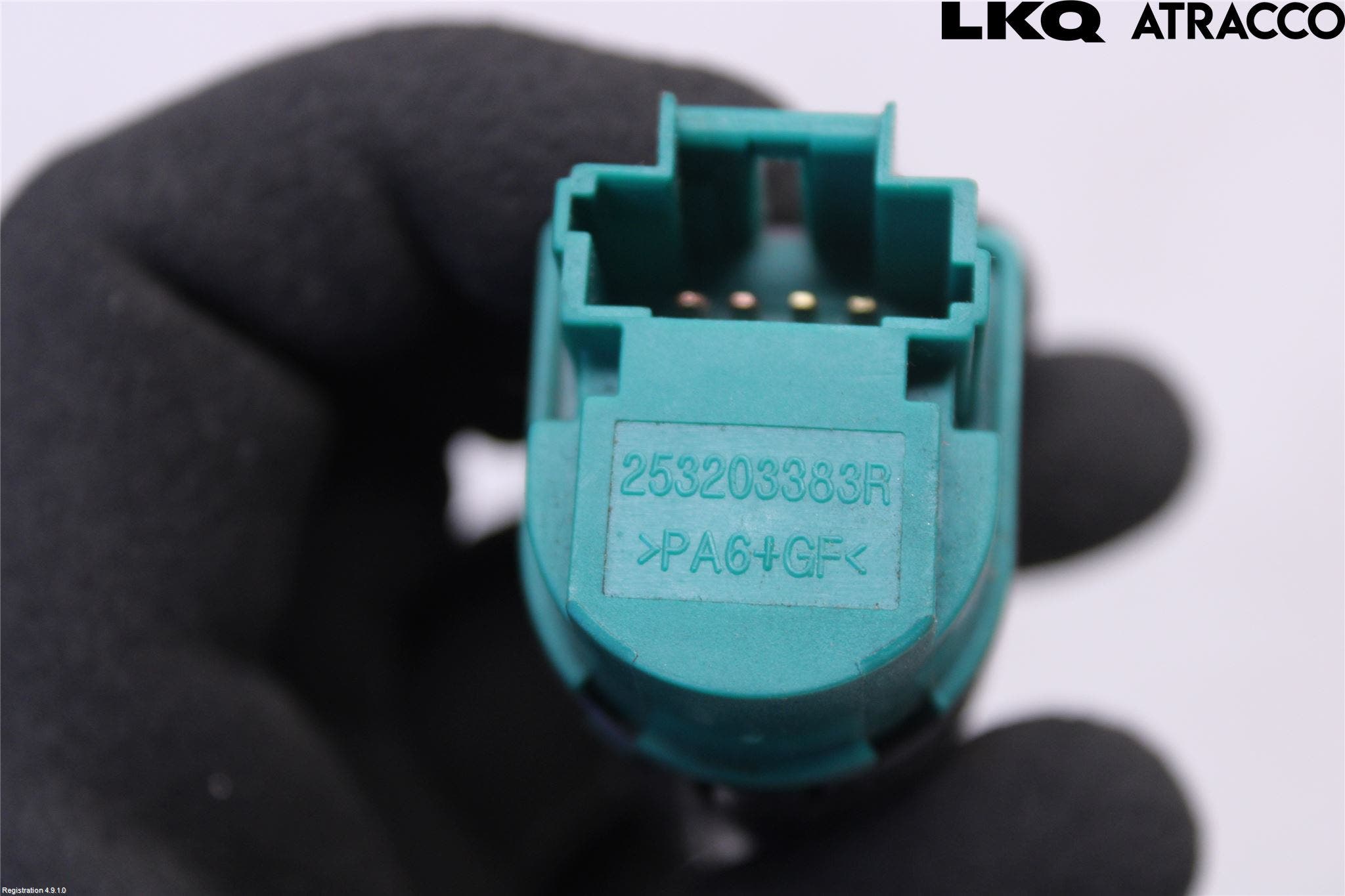 Opel VIVARO 15-19 Bromsljuskontakt