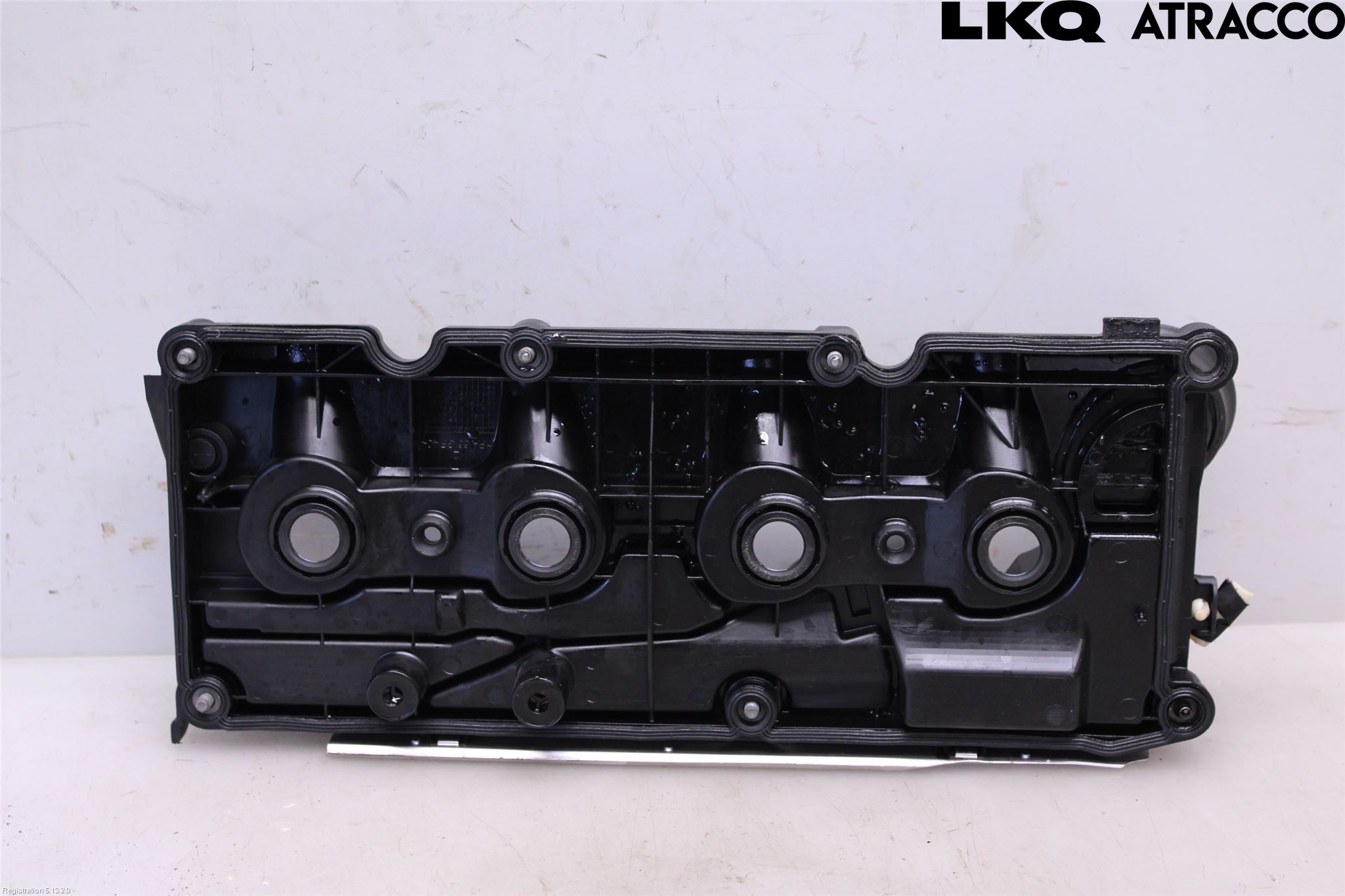 Volkswagen VW GOLF / E-GOLF VII 13-20 Ventilkåpa