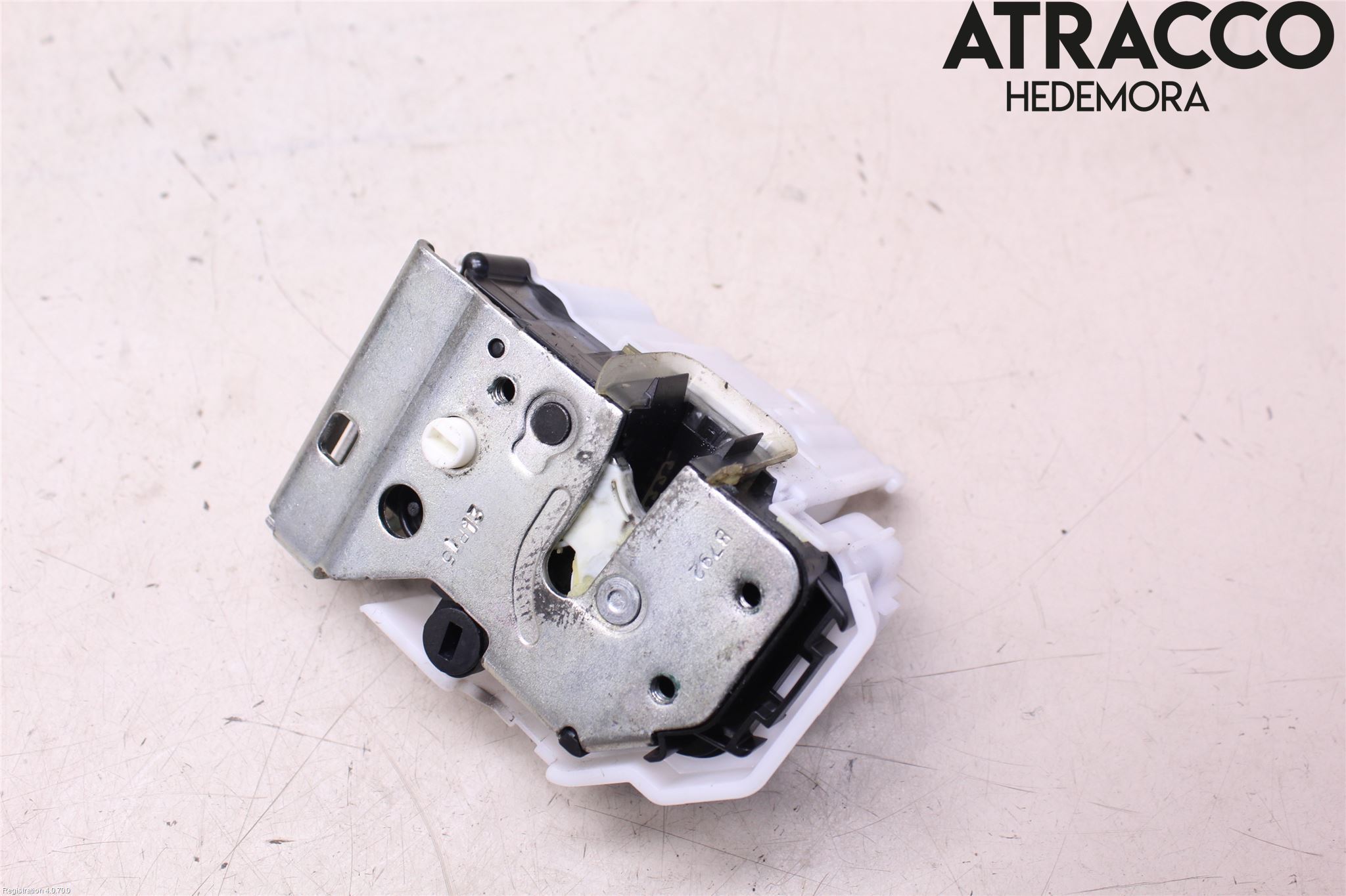 Fiat TIPO/CROSS 16- Låskista-Dörrlås