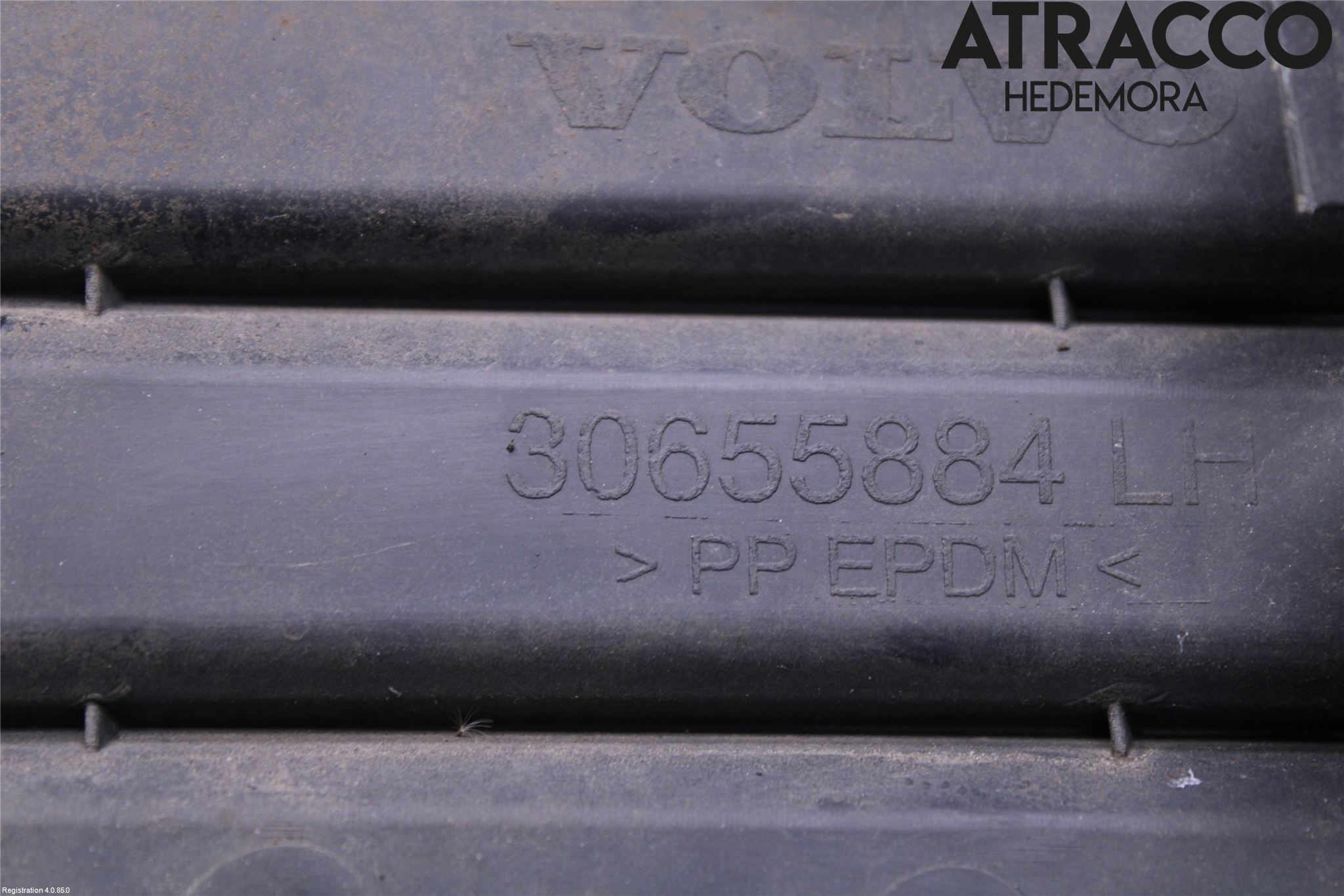 Volvo V50 04-07 Dimljussarg Fram