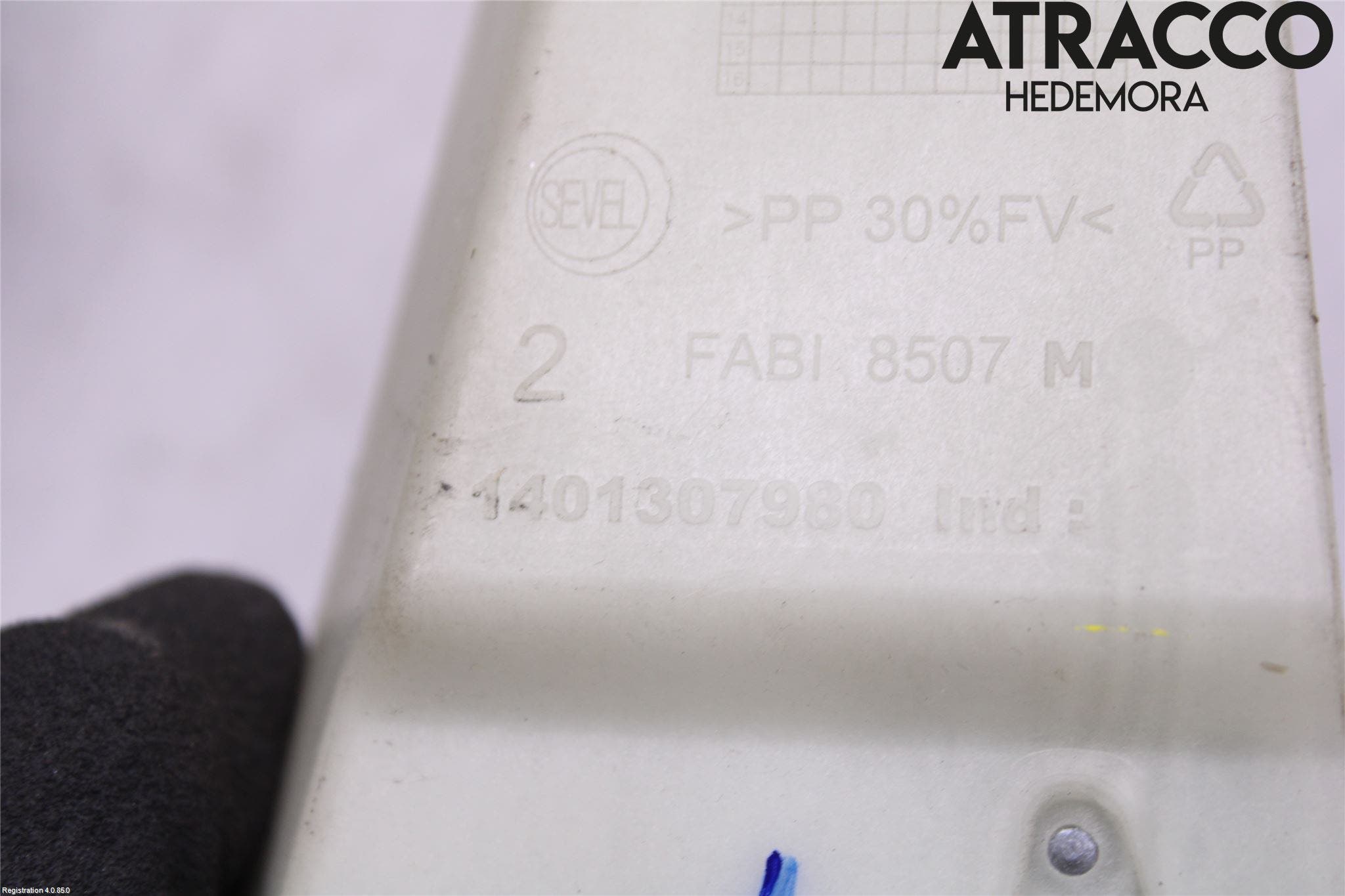 Peugeot EXPERT 15-16 Bakluckehandtag