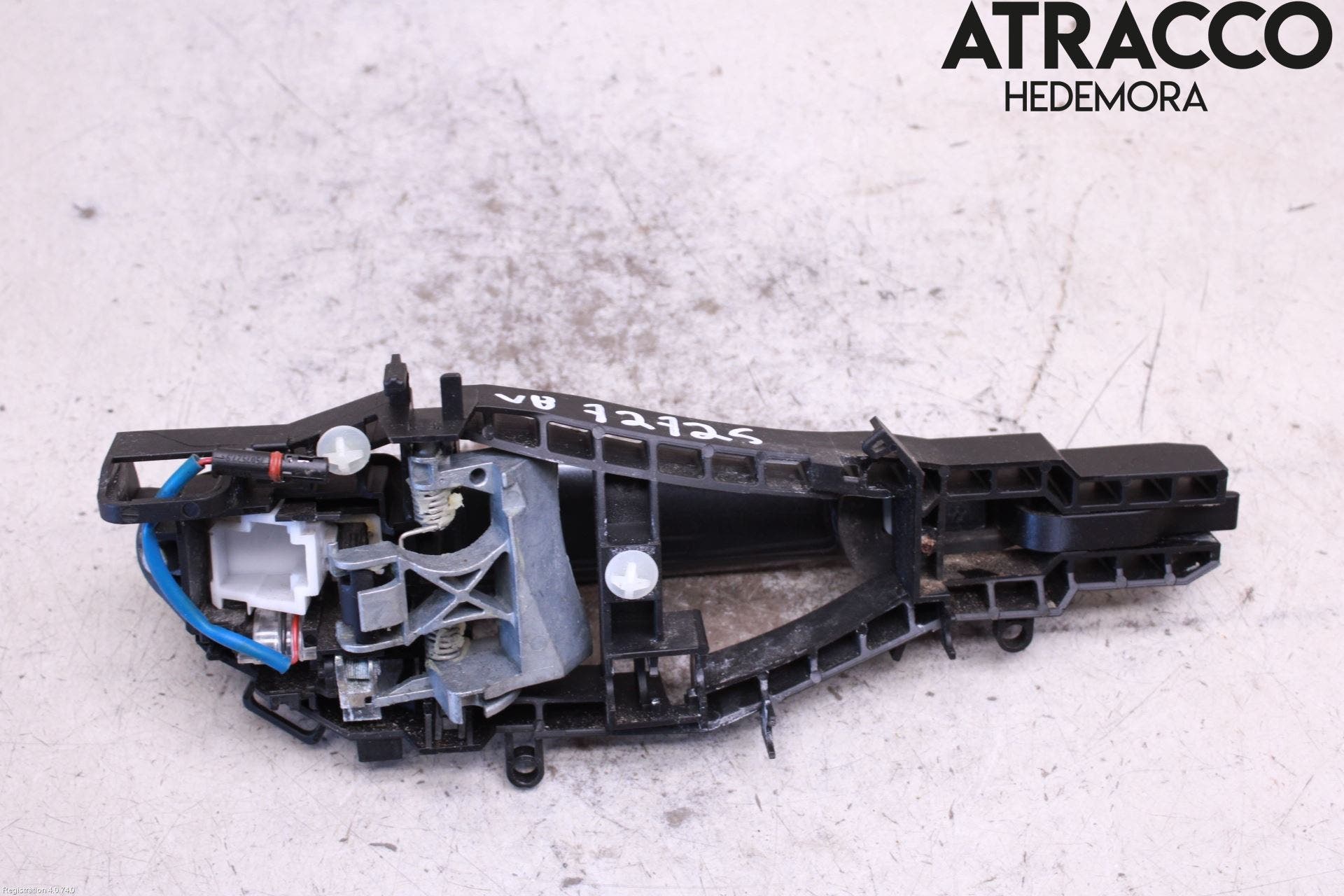 BMW 1 F20/F21 11-19 Dörrhandtag Yttre Vä