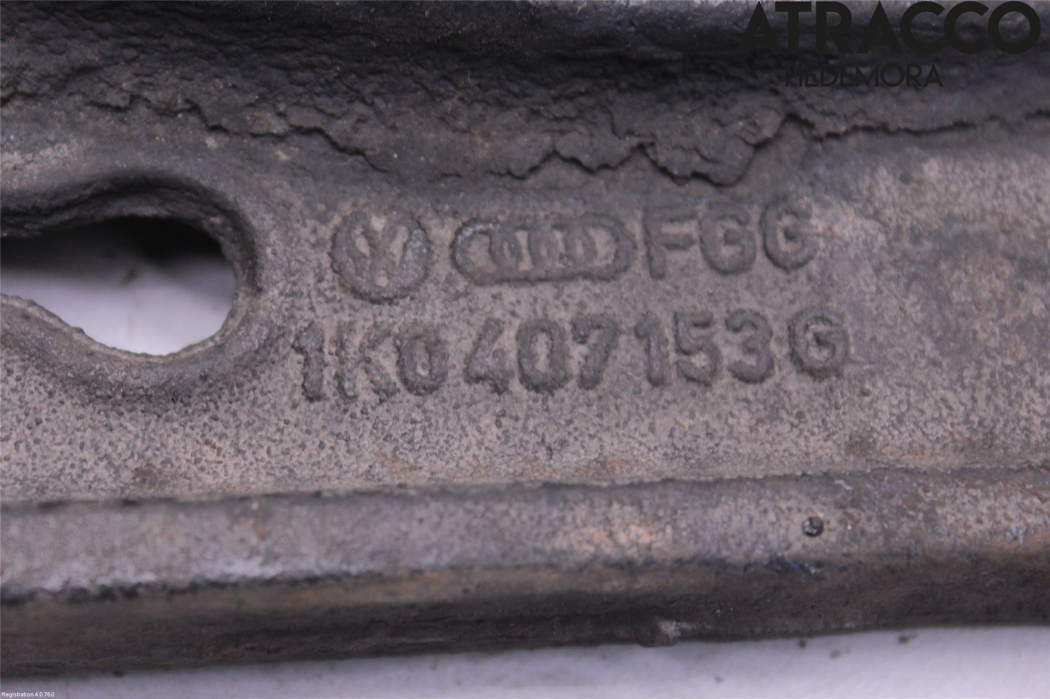 Audi A3/S3 05-13 Bärarm Fram Undre Vä