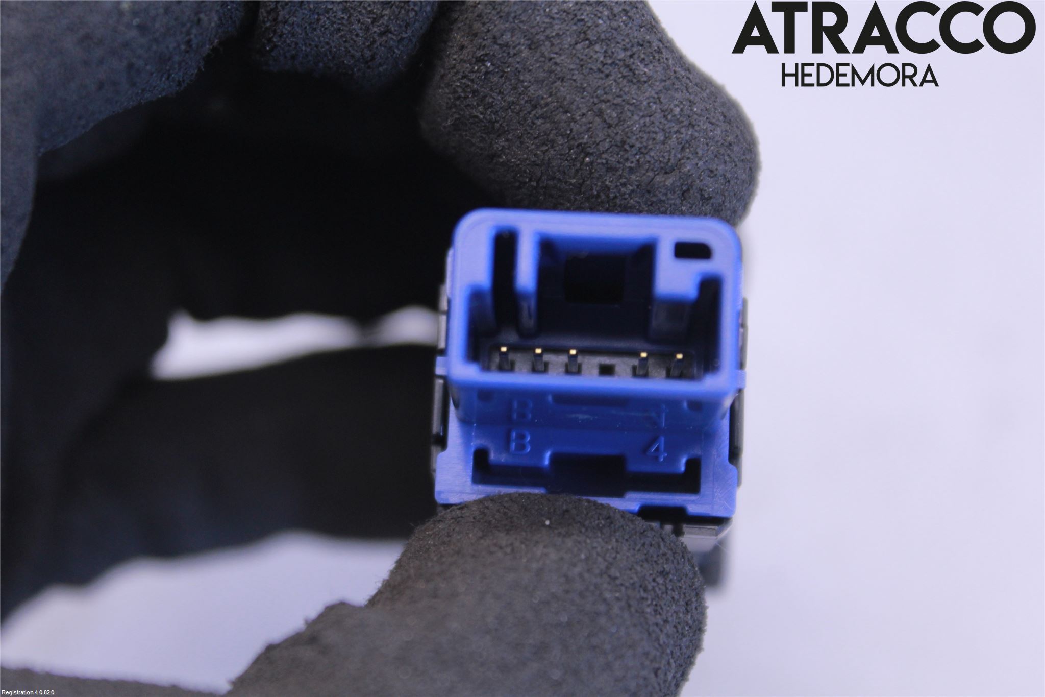 Toyota RAV4 19- Strömställare Elruta