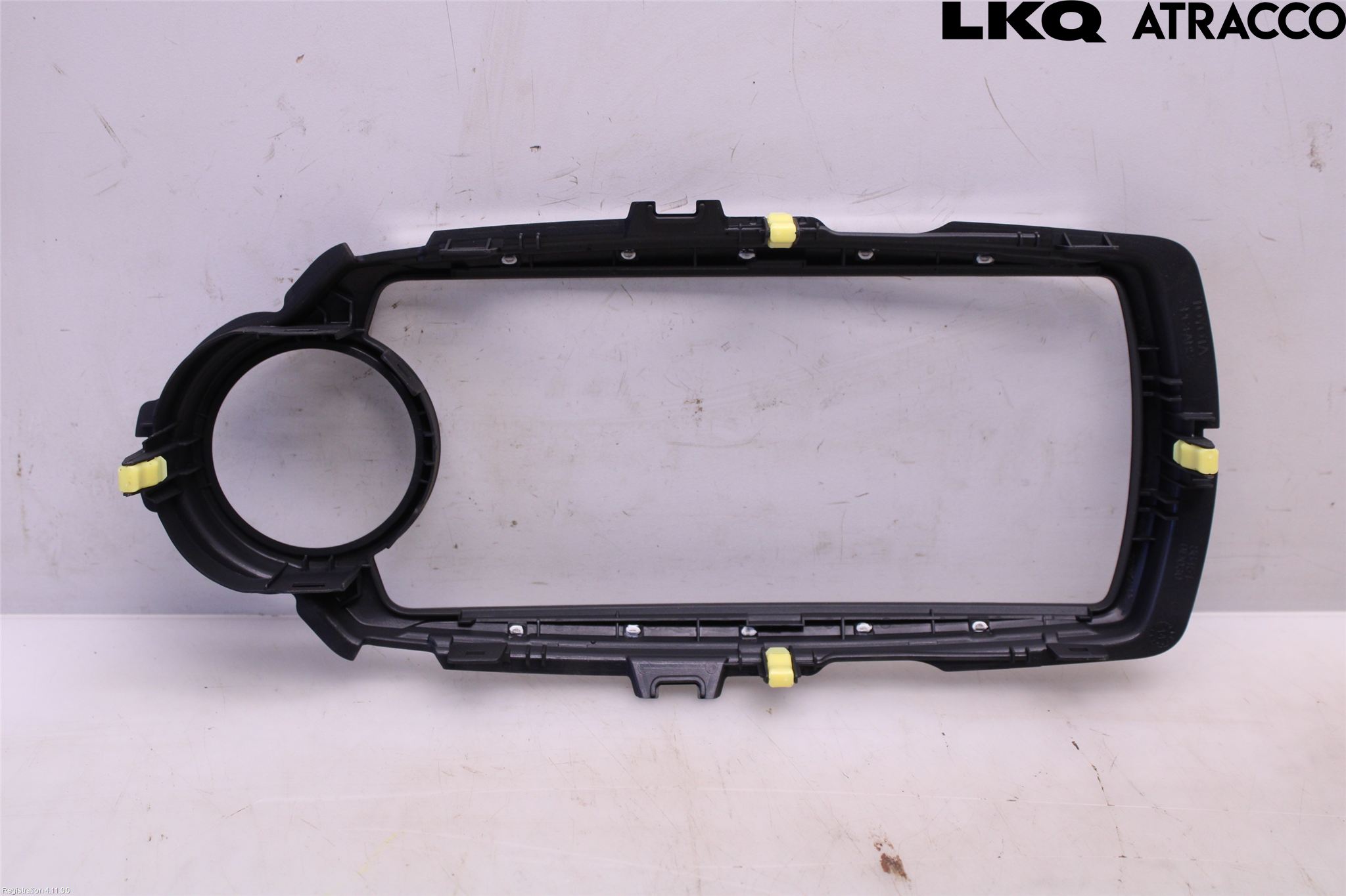 Toyota YARIS XP130 15-20 Instrument-Radio Sarg