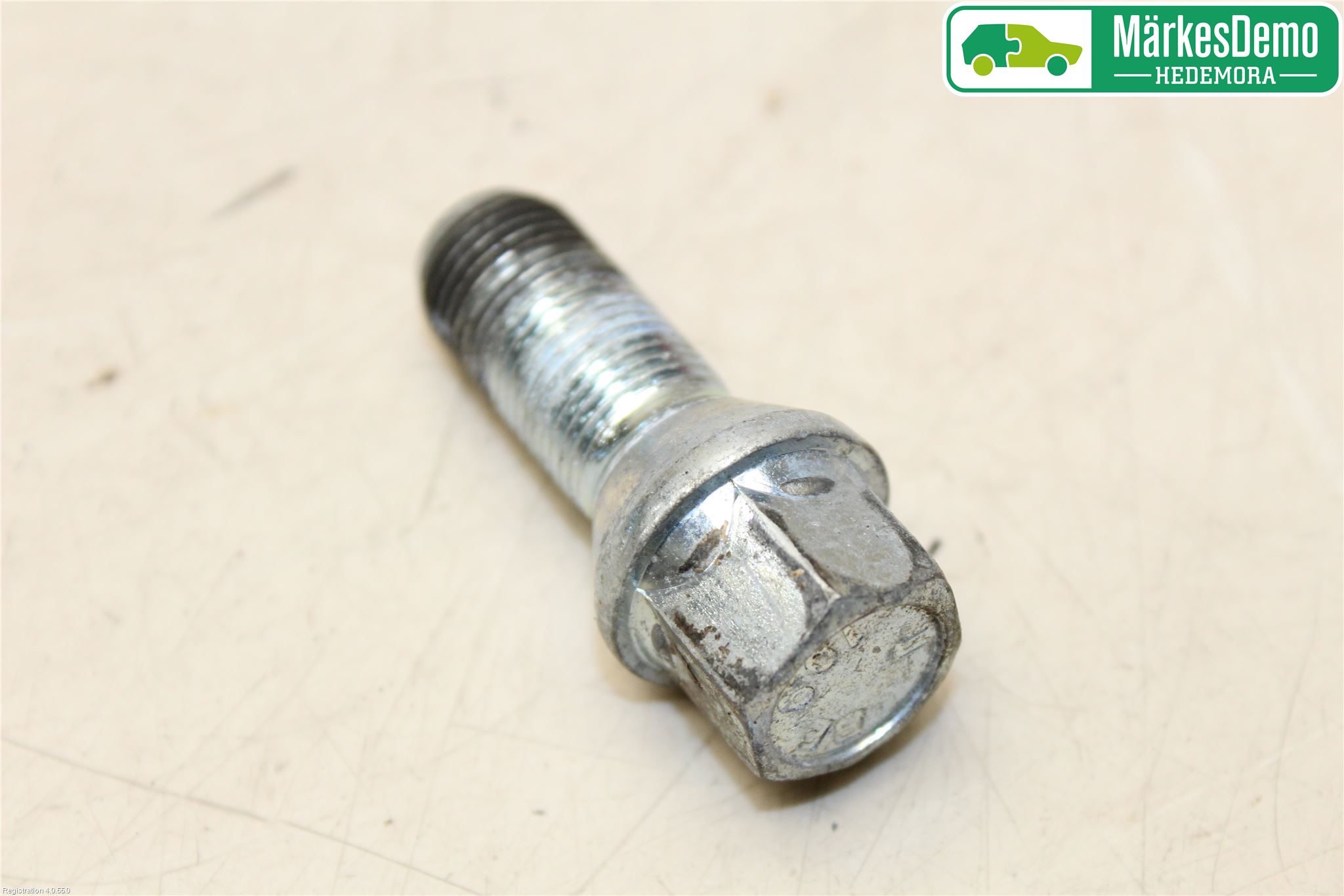 Mini CLUBMAN R55 06-14 Hjulmutter-Bult-Sats