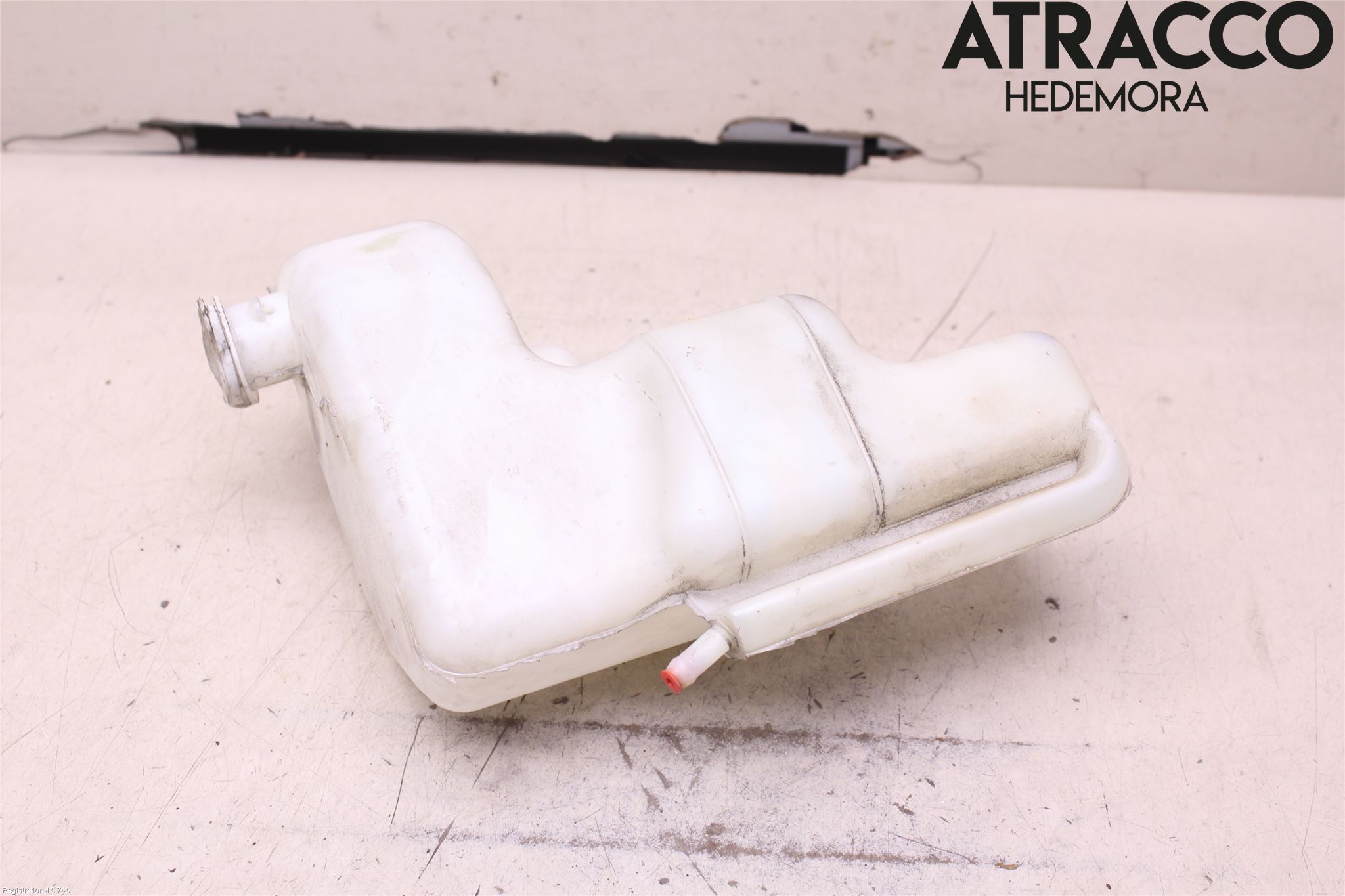 Mitsubishi OUTLANDER 07-12 Expansionstank