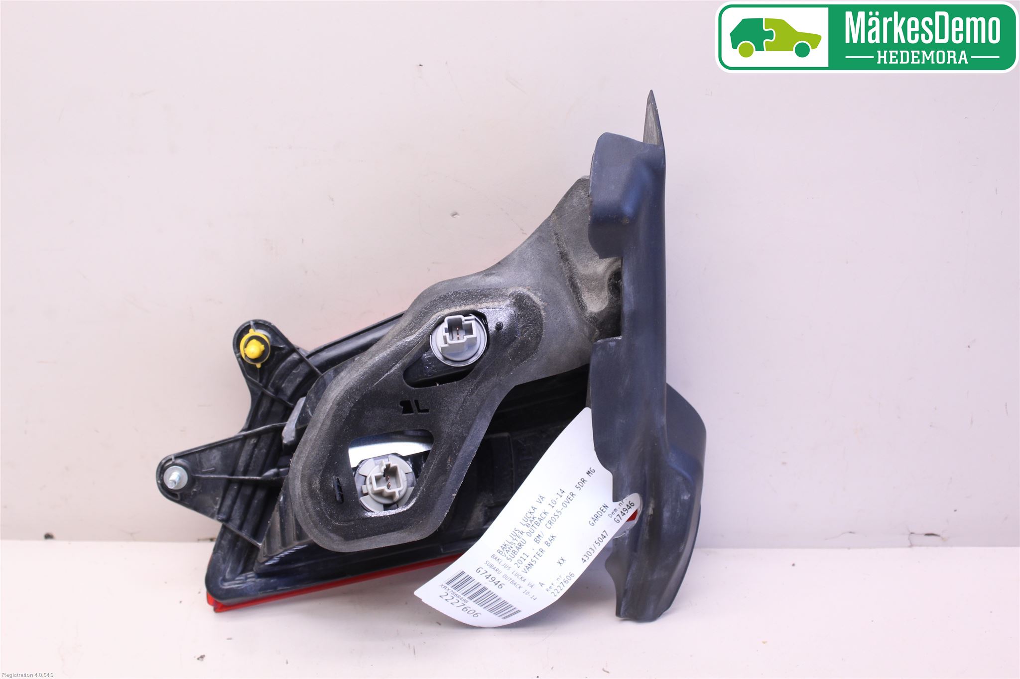 Subaru OUTBACK 10-15 Bakljus Lucka Vä