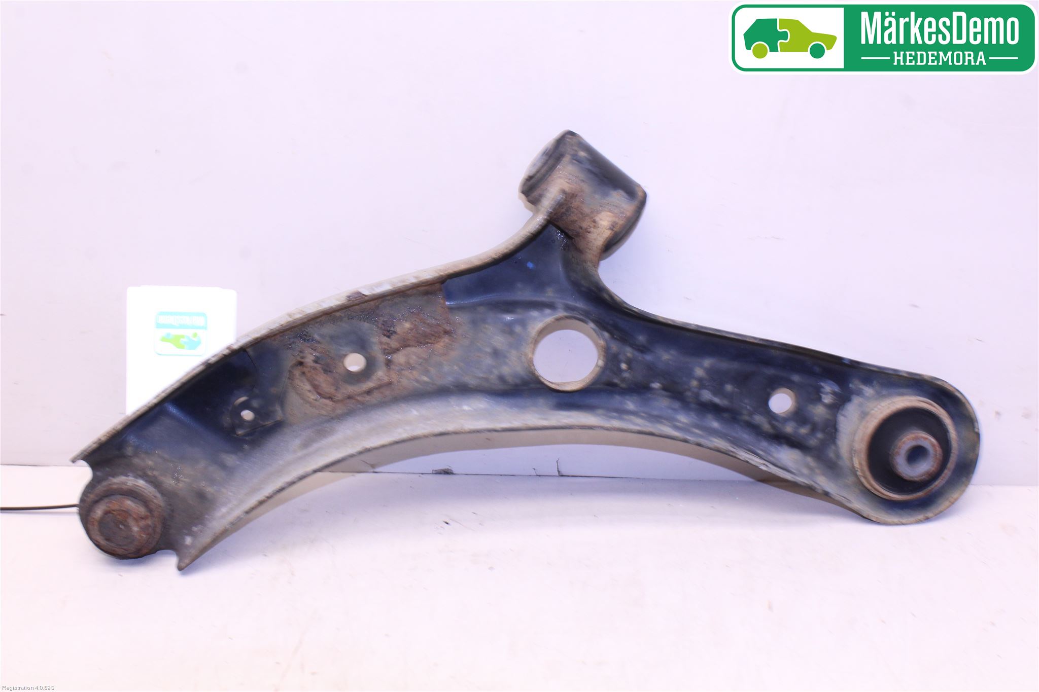 Suzuki SWIFT 11-16 Bärarm Fram Undre Hö