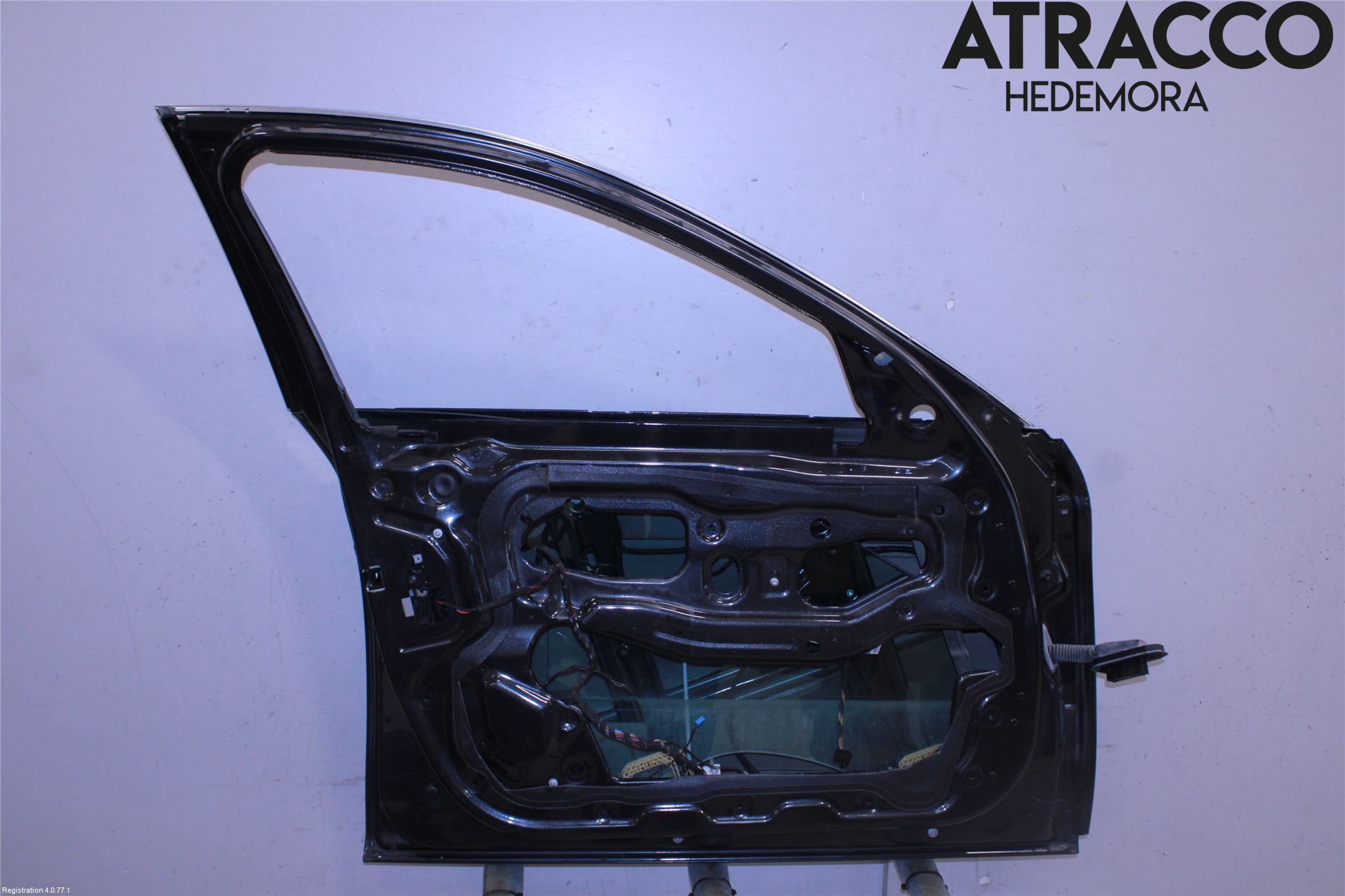BMW 5 F10/F11/F18 09-17 Dörr Fram Vänster