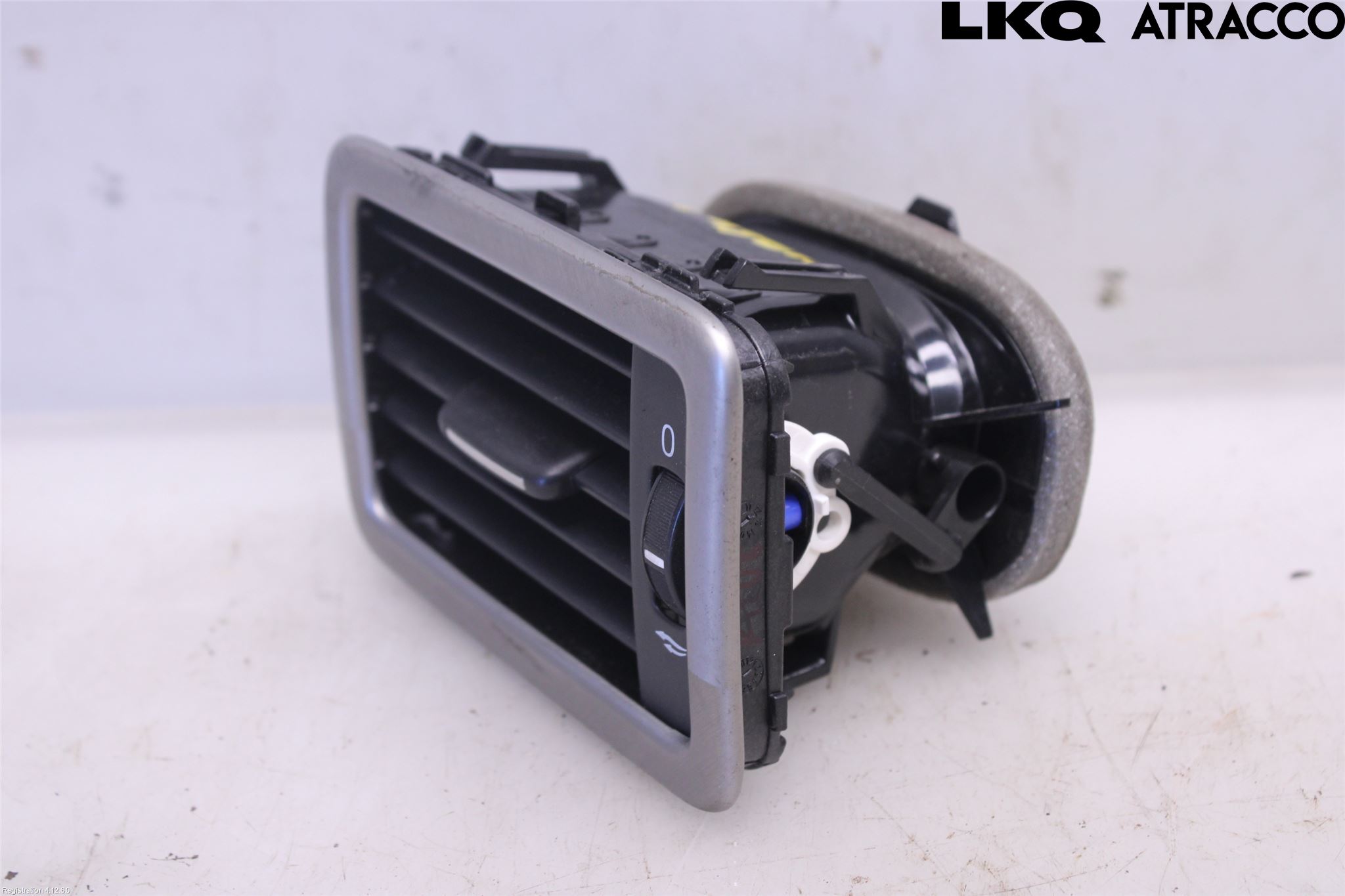 Volvo V70 08-13 Defrosterkanal-Munstycke