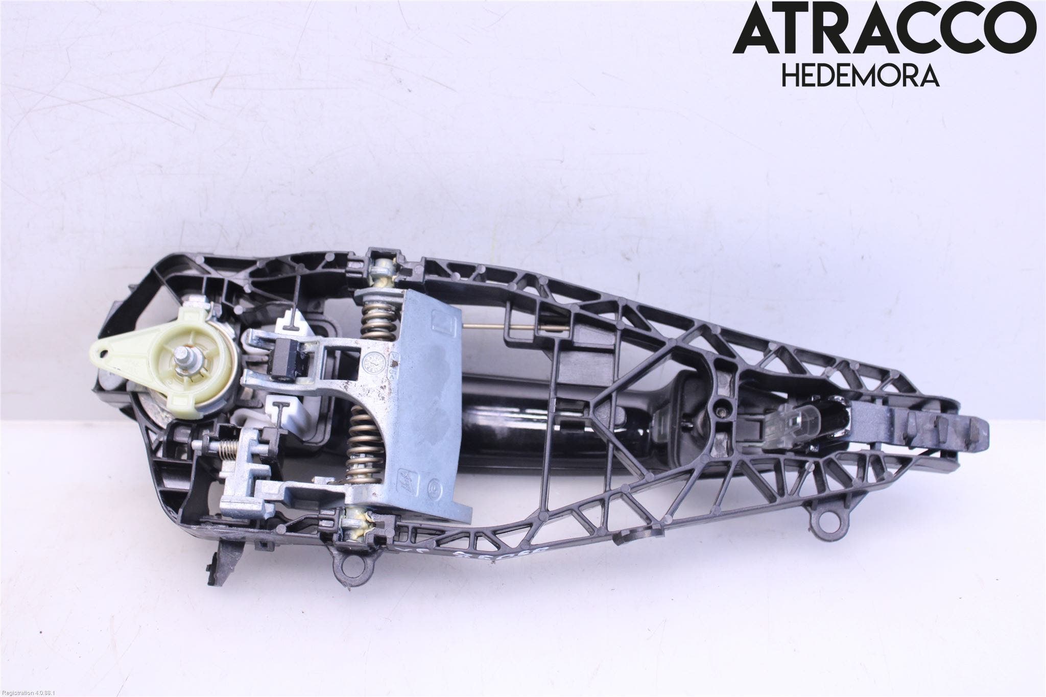 BMW X1 F48 15-22 Dörrhandtag Yttre Vä