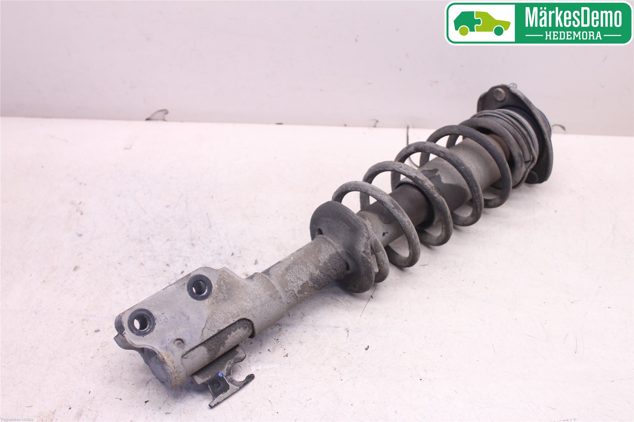 Mitsubishi SPACE STAR 13- Fjäderben Fram Höger