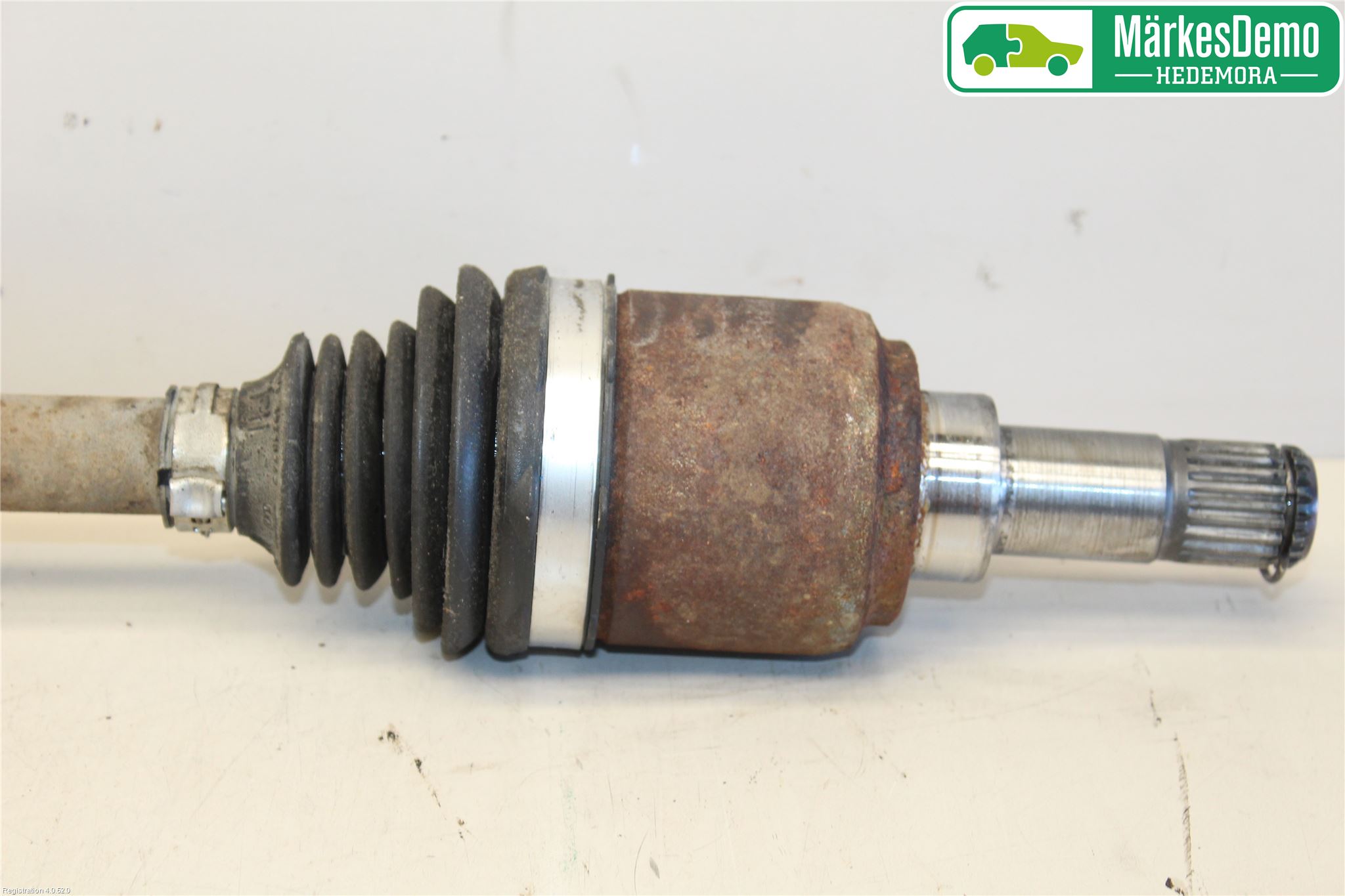 Ford KA 09-16 Drivaxel Fram Vänster