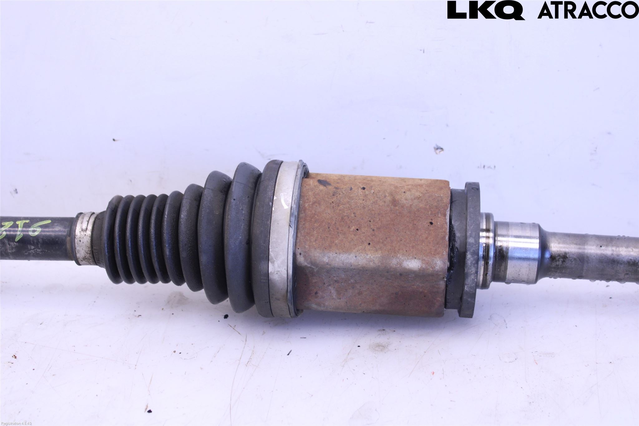 BMW 3 F30/F31/F80 12-19 Drivaxel Fram Höger