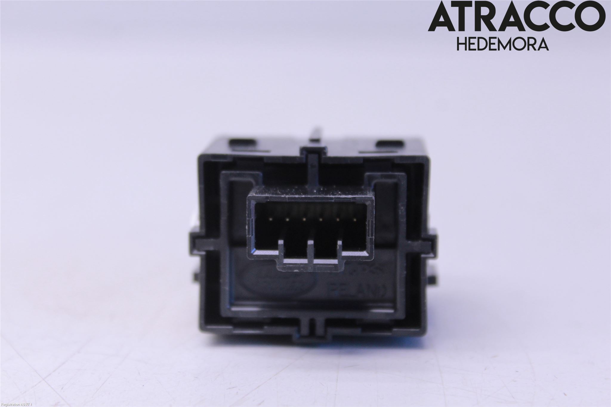 Jaguar XE (X760) 15-24 Strömställare Centrallås