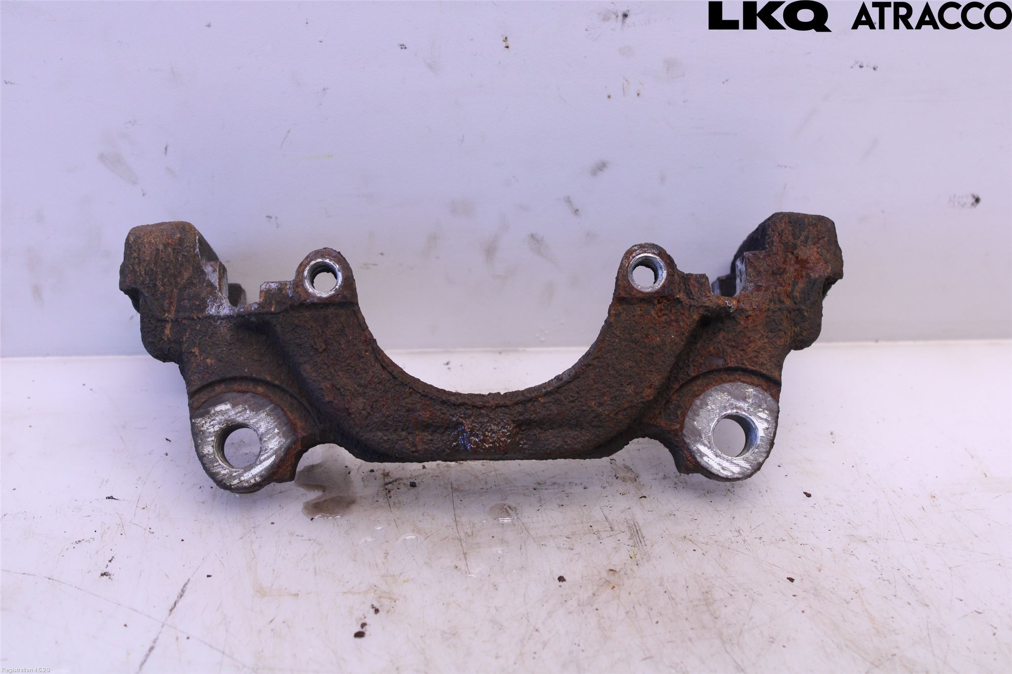 Volkswagen VW CADDY      04-10 Bromsokshållare