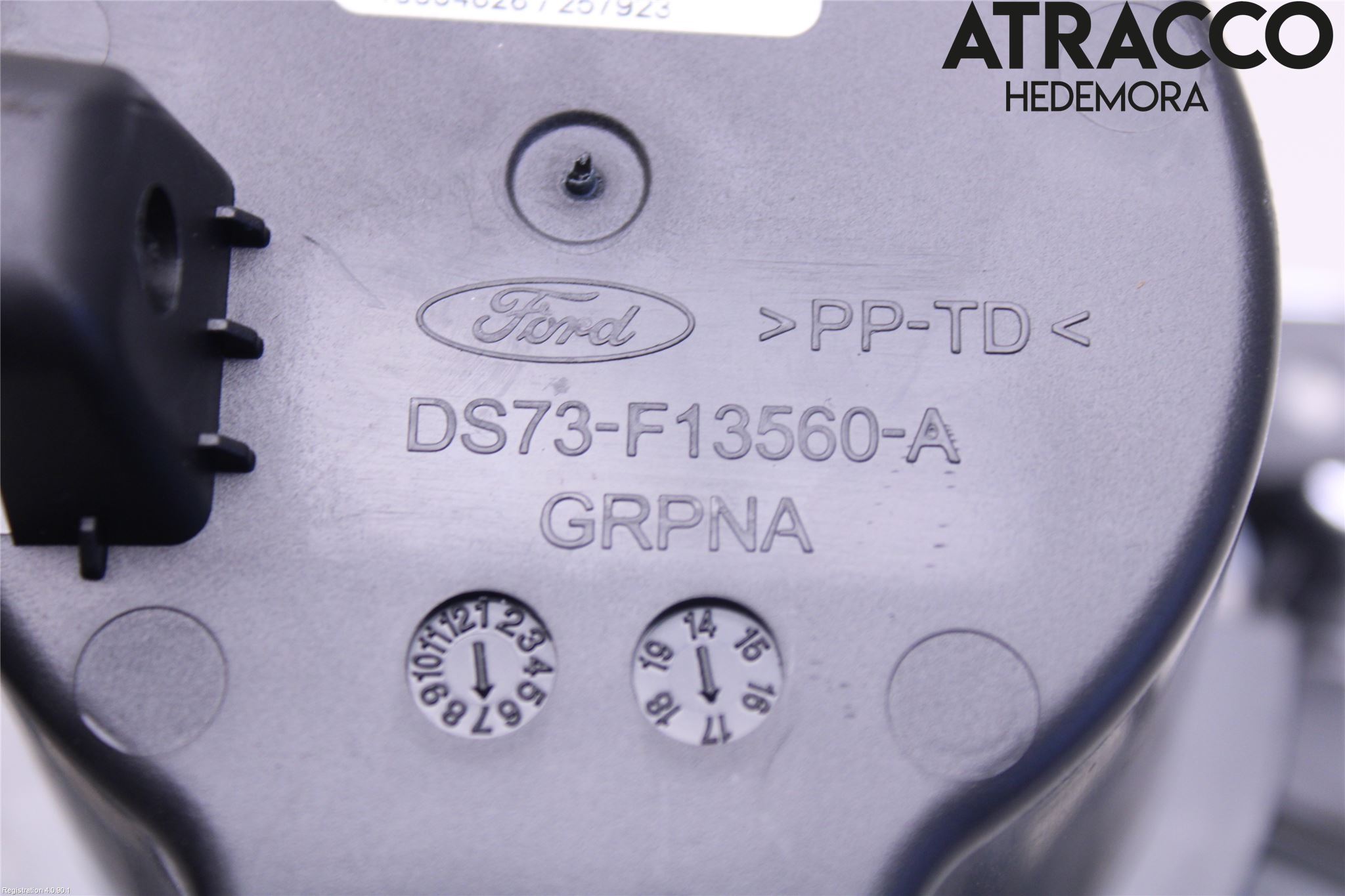 Ford MONDEO 15-22 Mugghållare