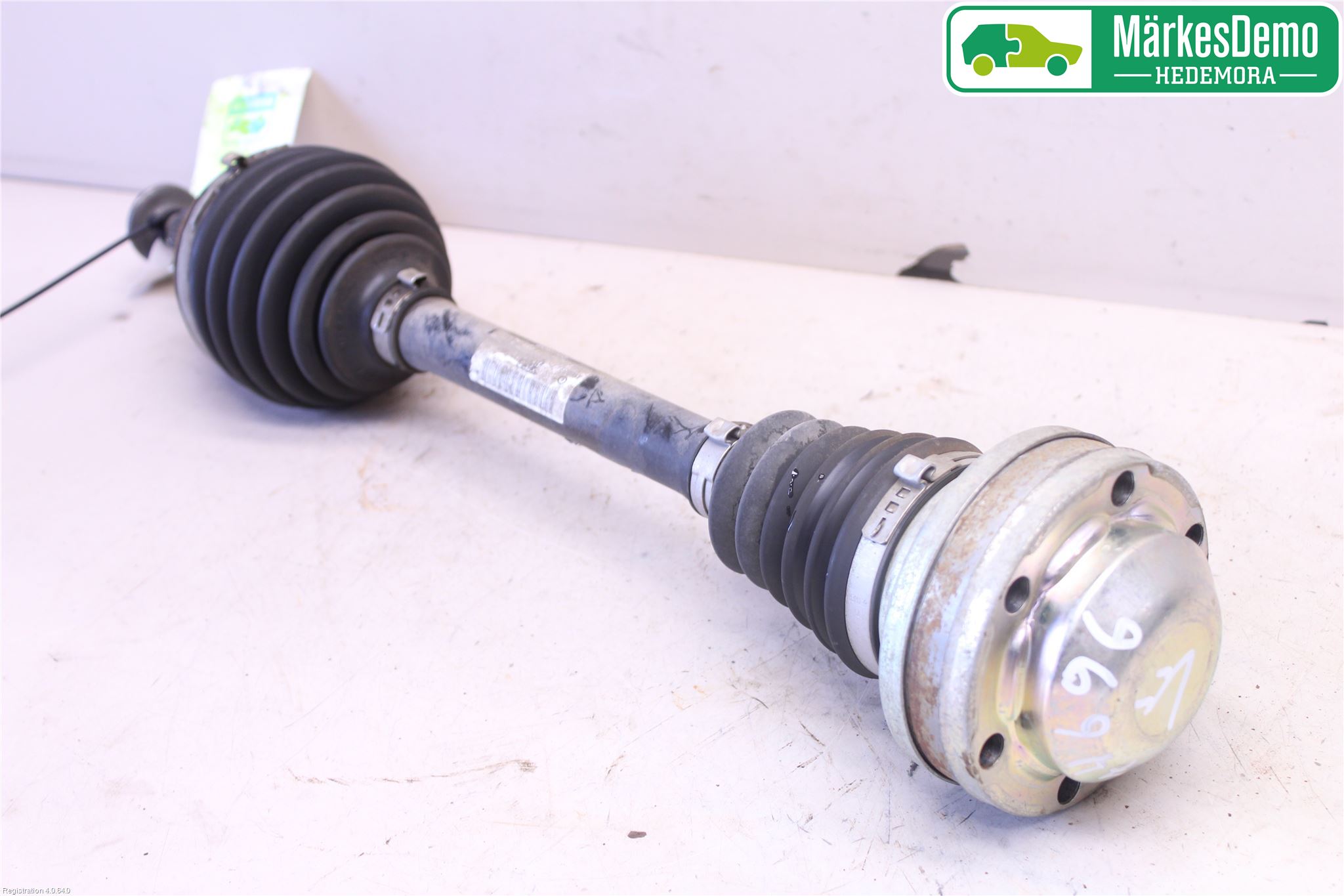 Volkswagen VW GOLF / E-GOLF VII 13-20 Drivaxel Fram Vänster